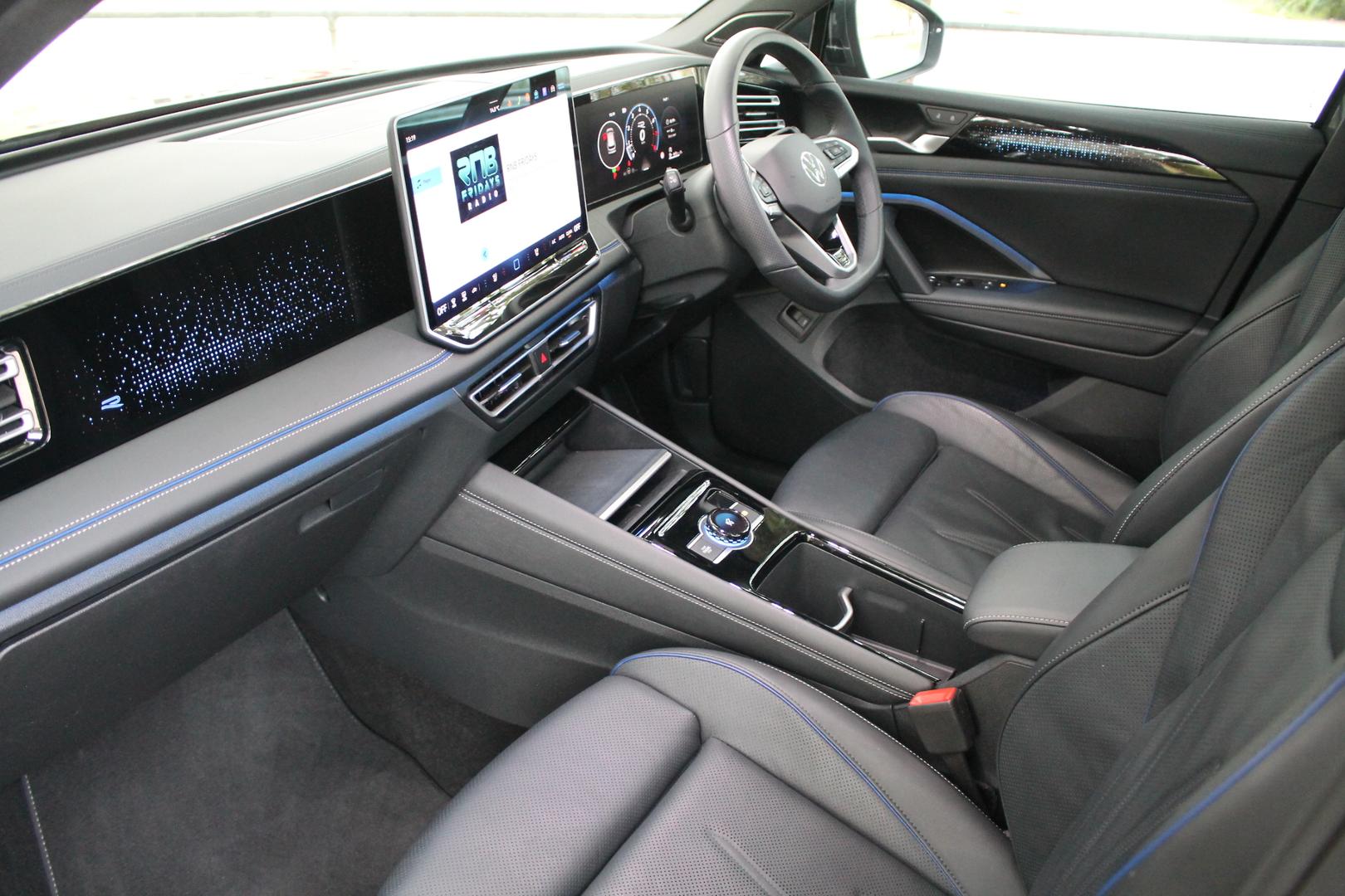 2024 Volkswagen Tiguan 195TSI RLine — photo 15
