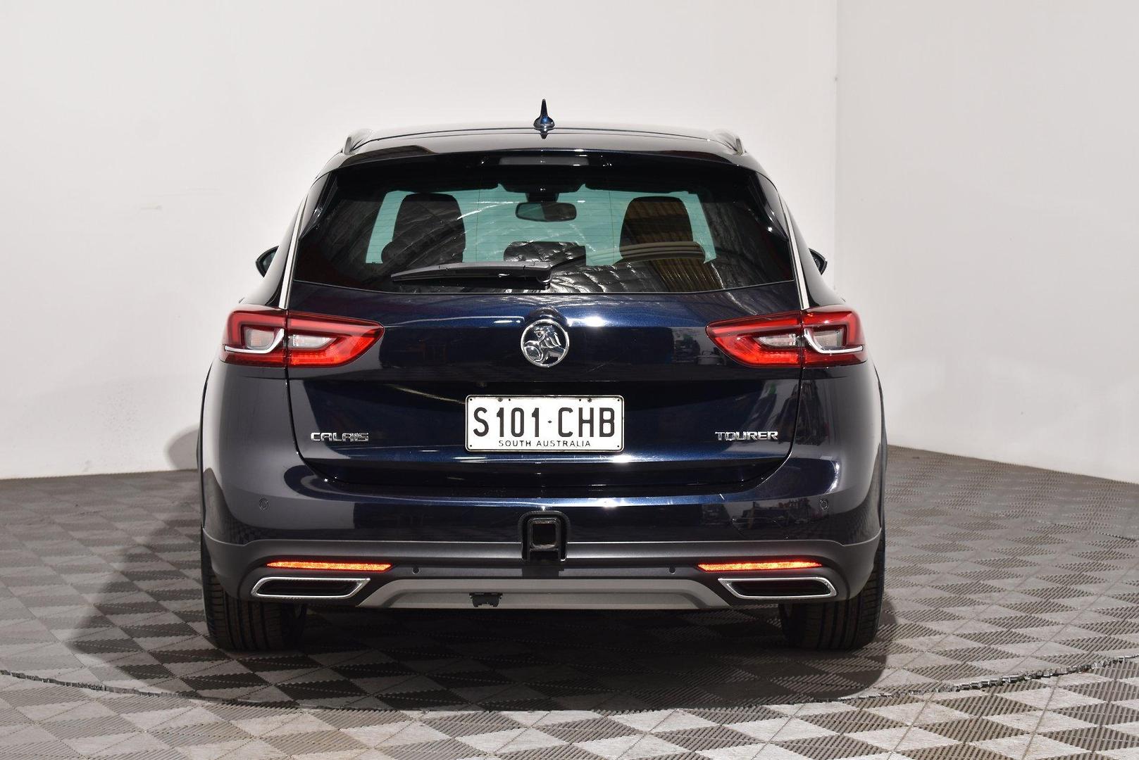 2018 Holden Calais — photo 4
