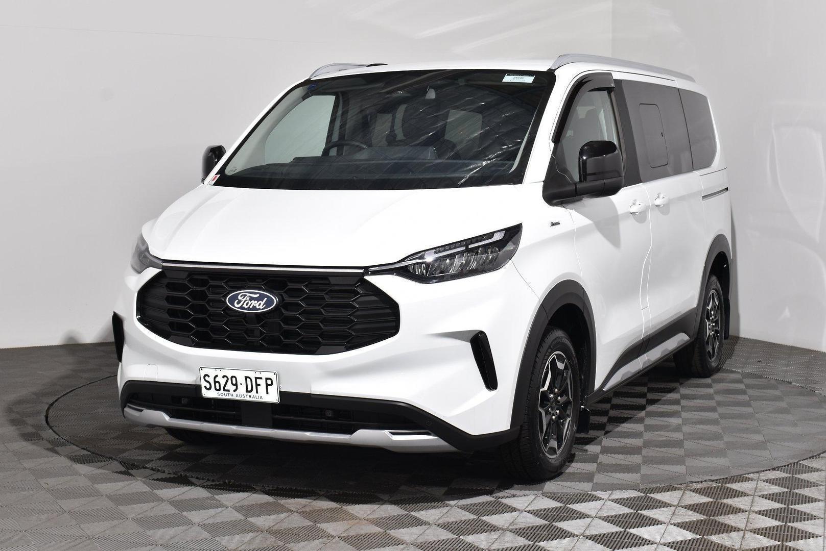2024 Ford Tourneo Active — photo 13
