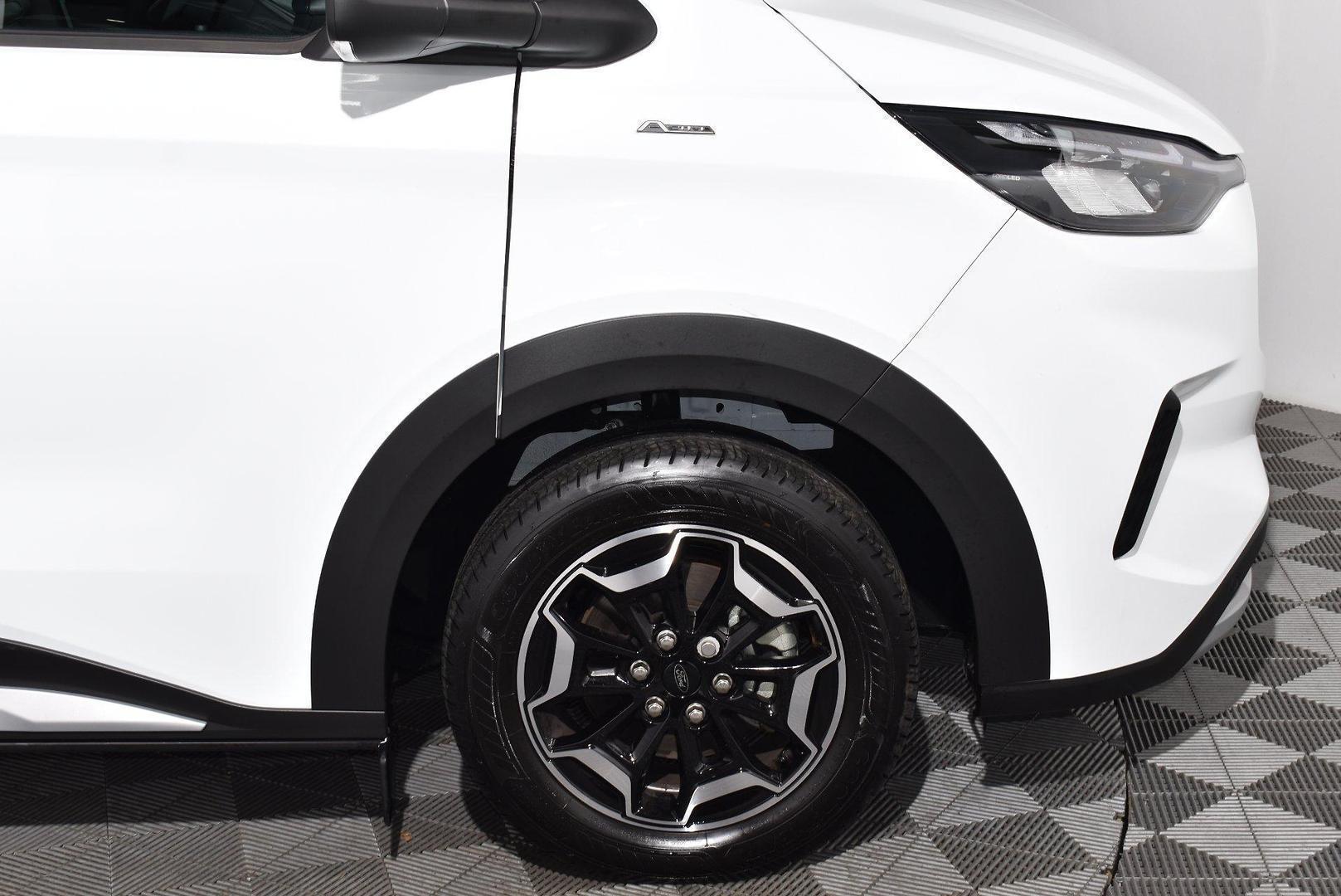 2024 Ford Tourneo Active — photo 18