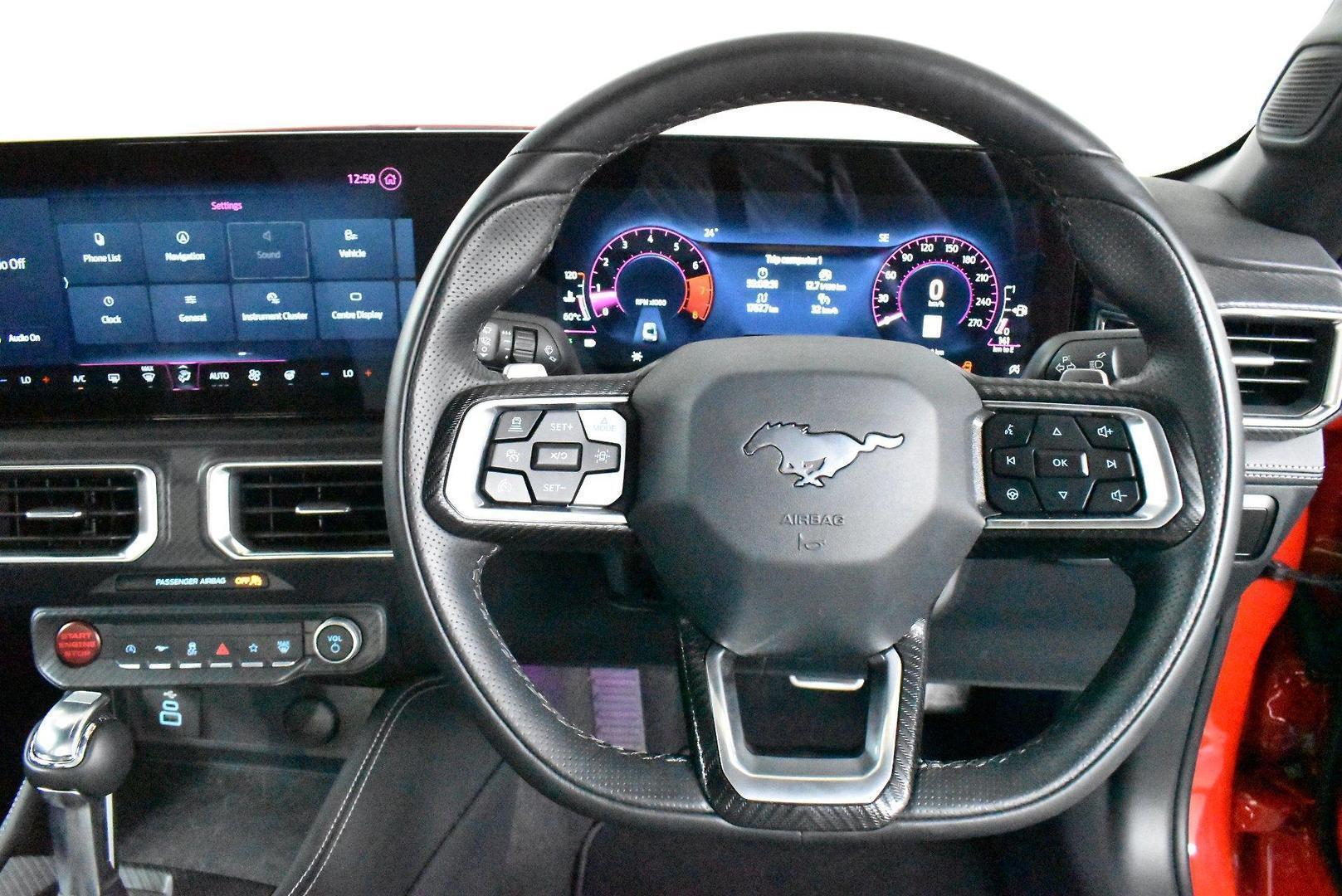 2024 Ford Mustang Ecoboost — photo 5