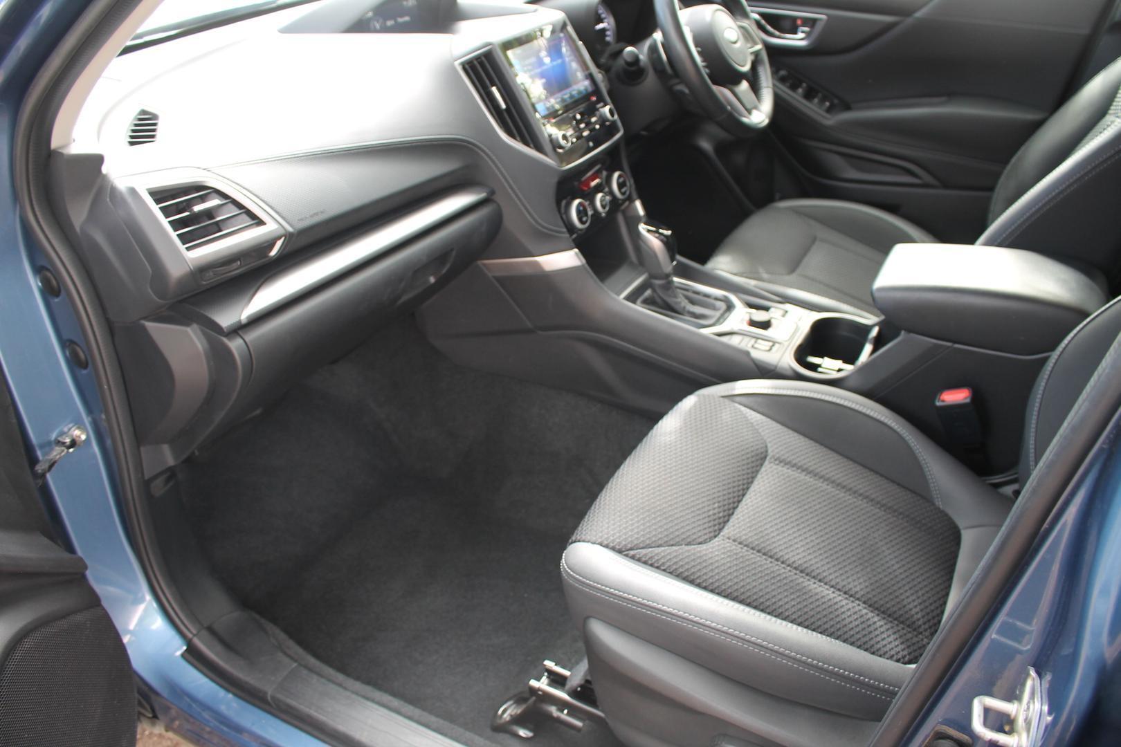 2021 Subaru Forester 25i Premium — photo 14