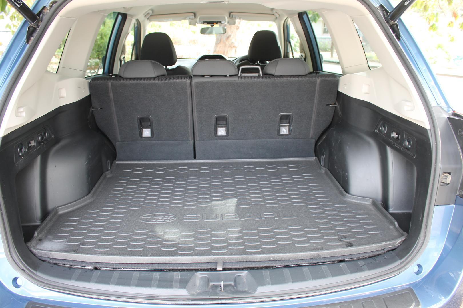 2021 Subaru Forester 25i Premium — photo 18