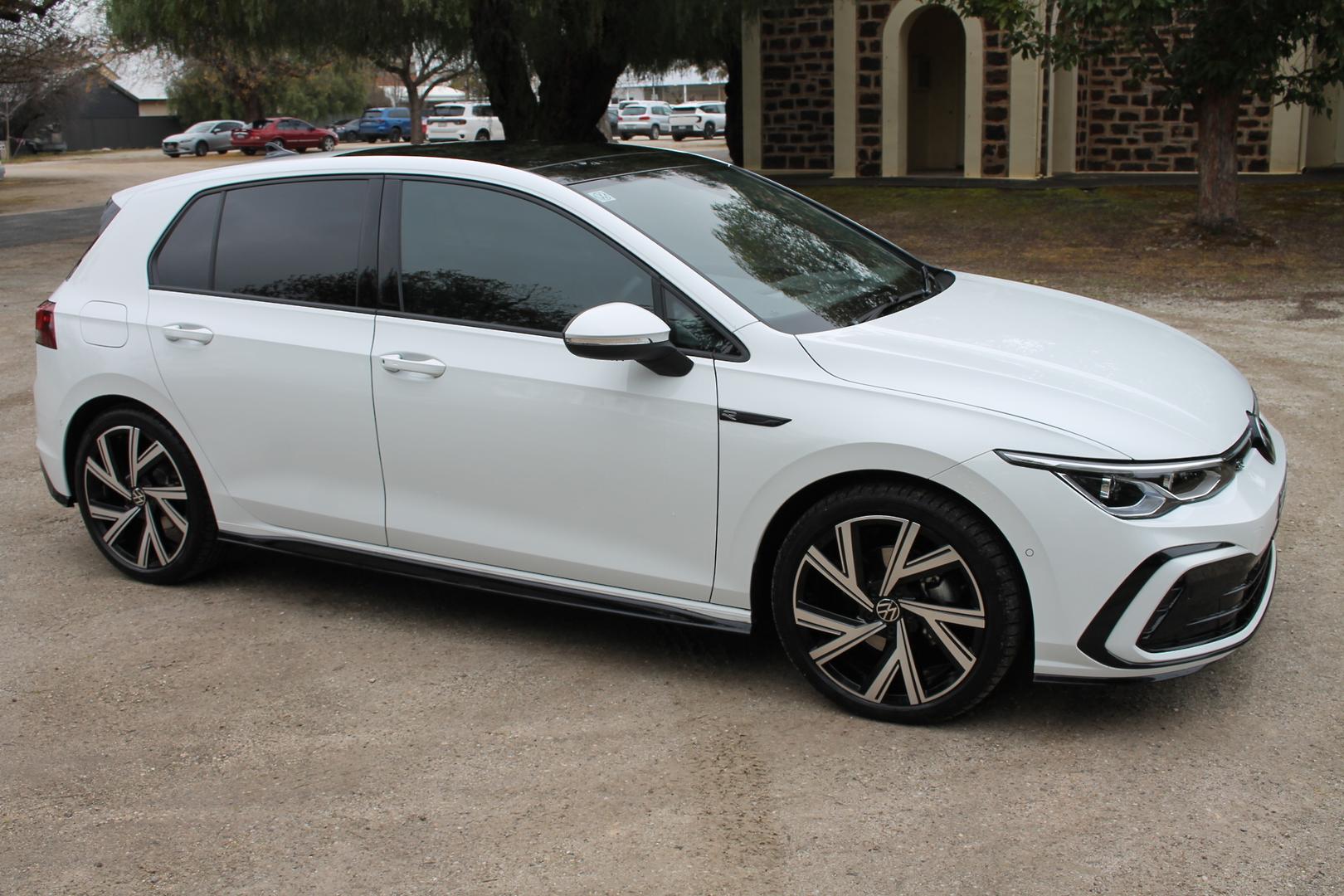 2023 Volkswagen Golf 110TSI RLine — photo 20