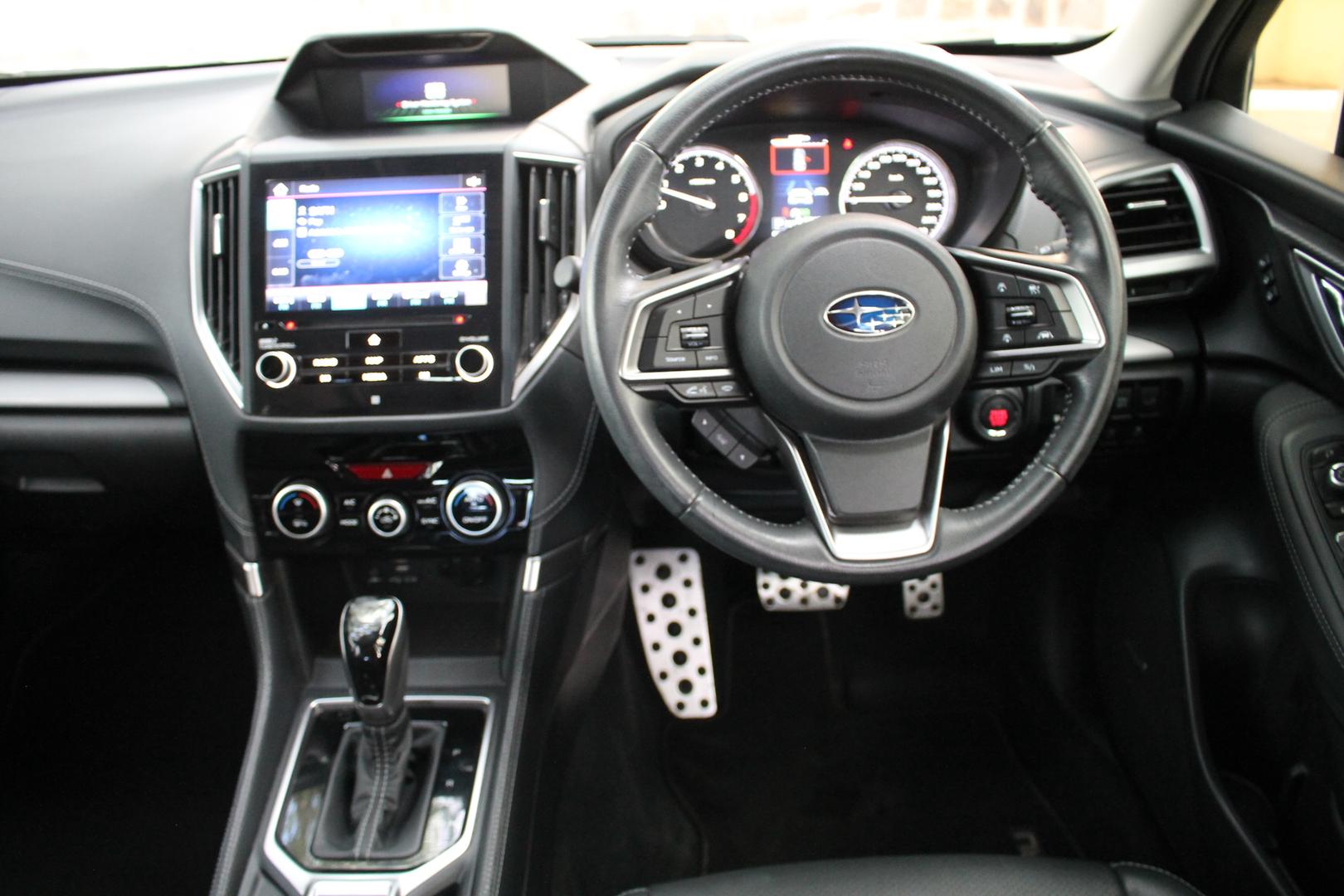 2020 Subaru Forester 25iS — photo 14