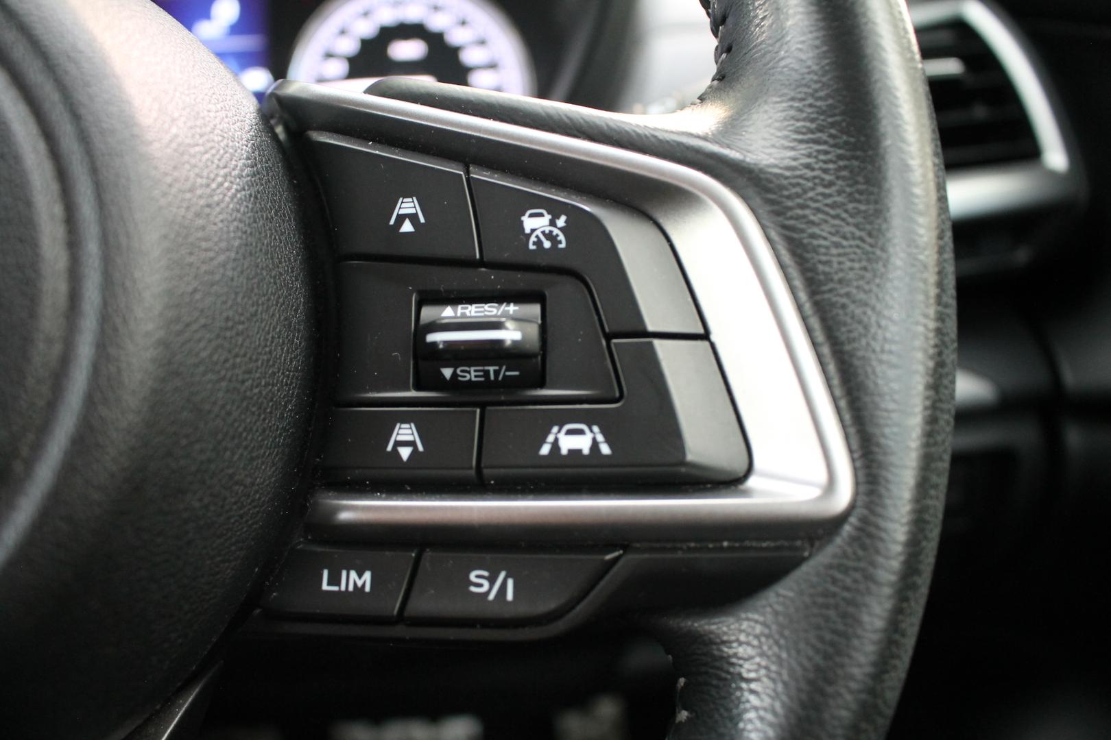 2020 Subaru Forester 25iS — photo 22