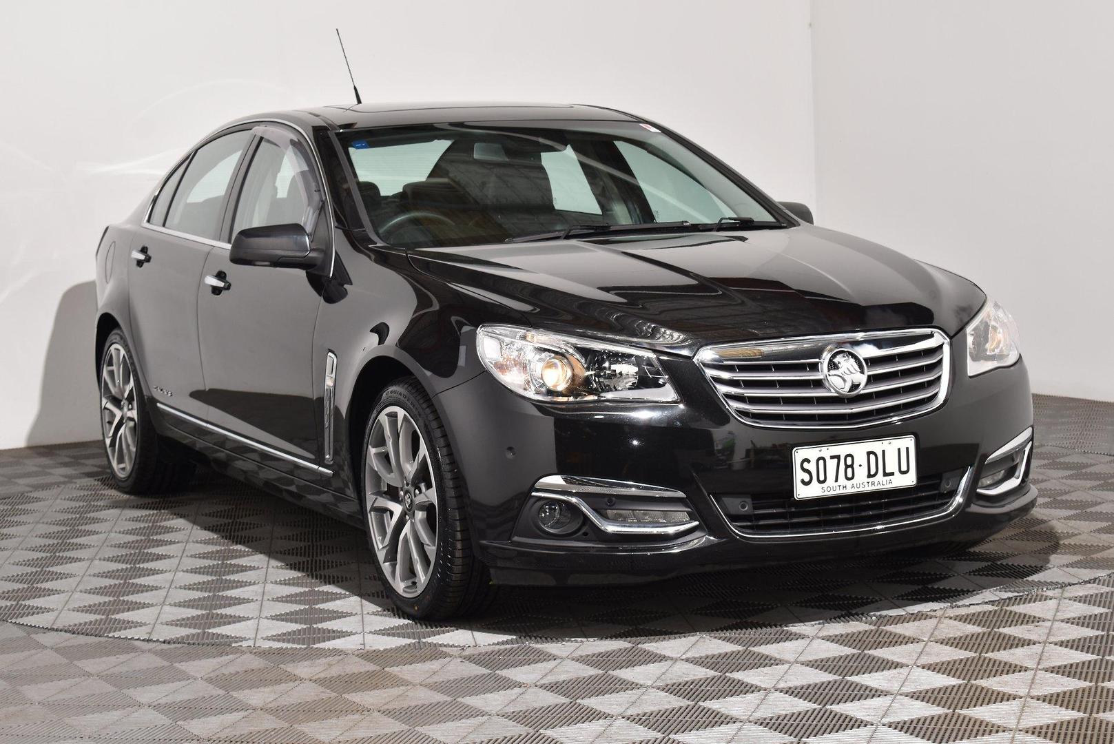 2017 Holden Calais V — photo 1