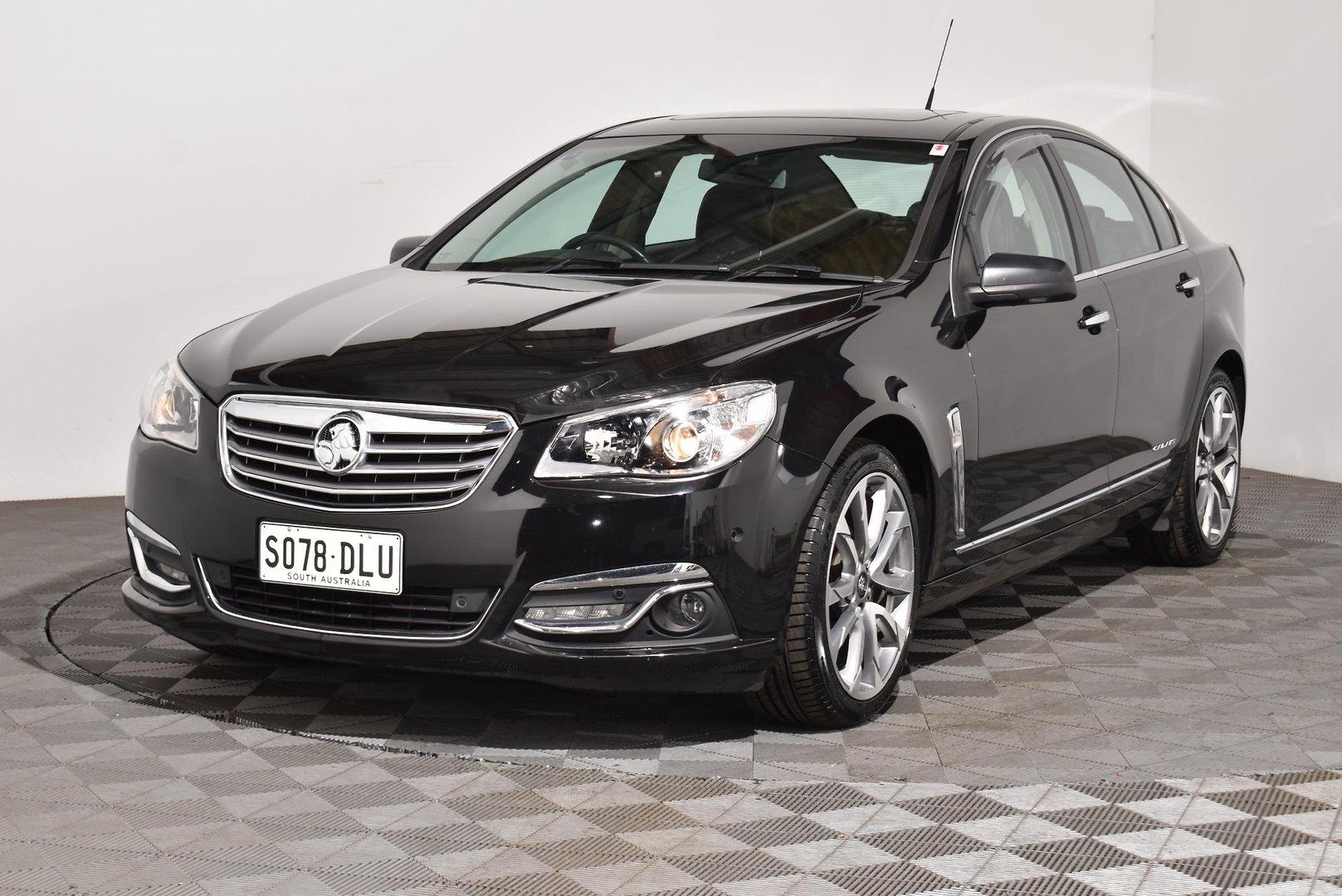 2017 Holden Calais V — photo 13