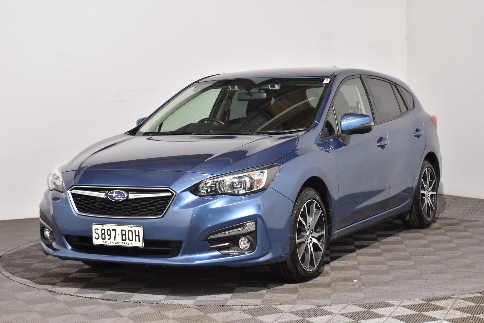 2017 Subaru Impreza 20iL — photo 13 of 26