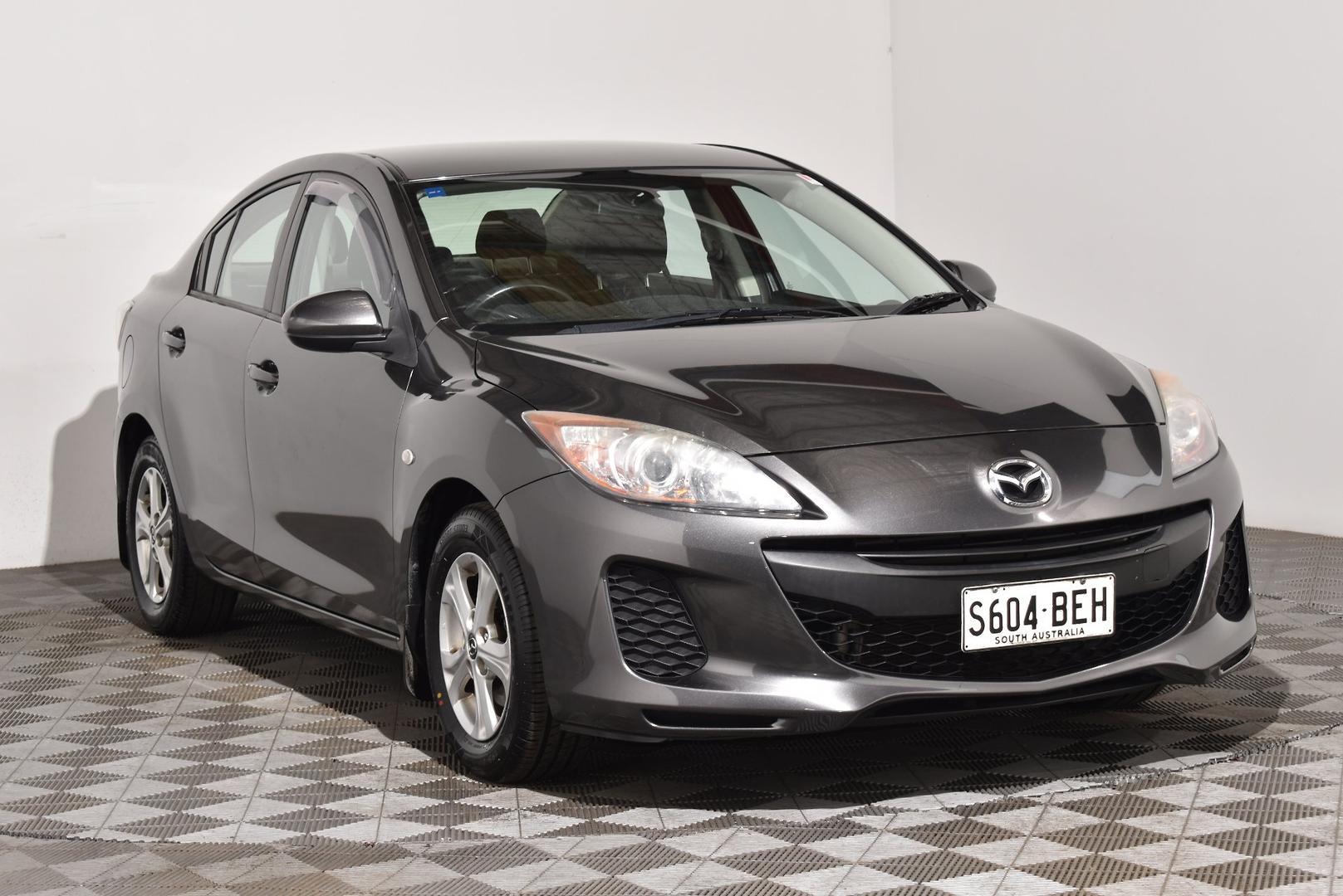 2012 Mazda 3 Neo — photo 1