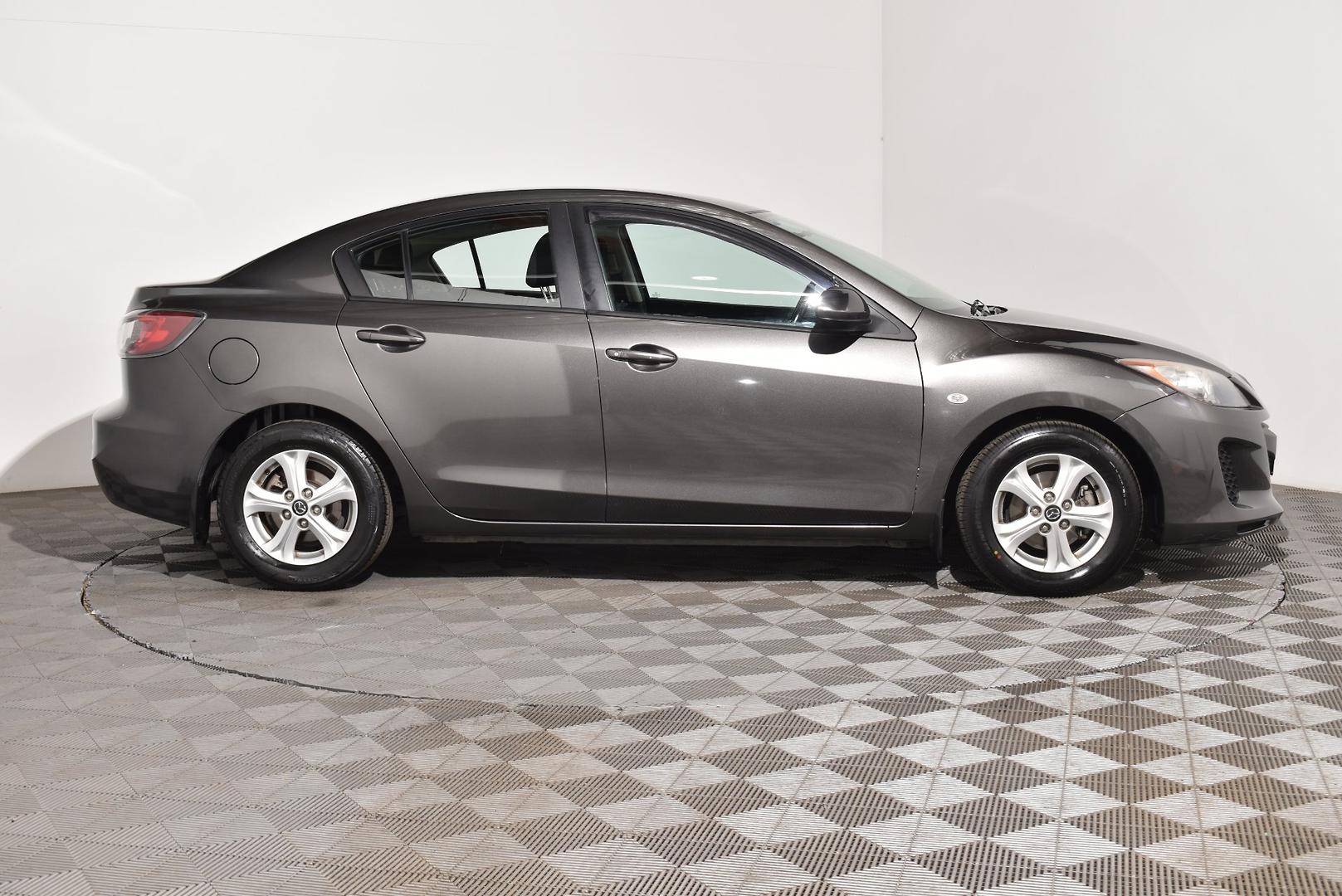 2012 Mazda 3 Neo — photo 11