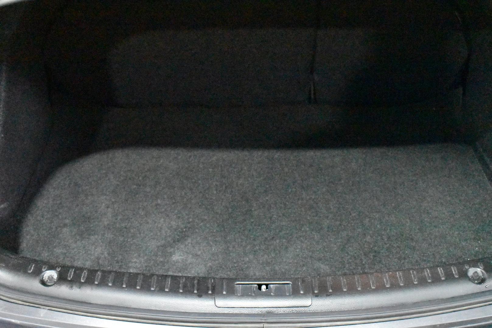 2012 Mazda 3 Neo — photo 17