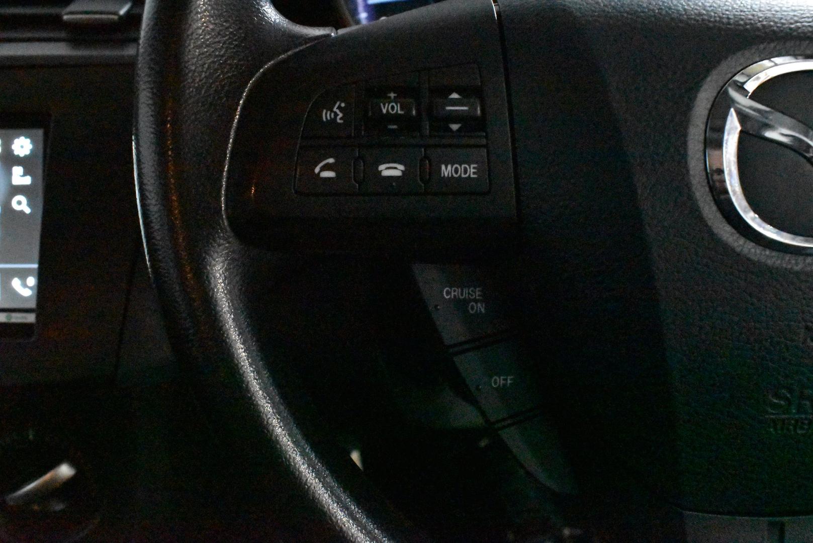 2012 Mazda 3 Neo — photo 24