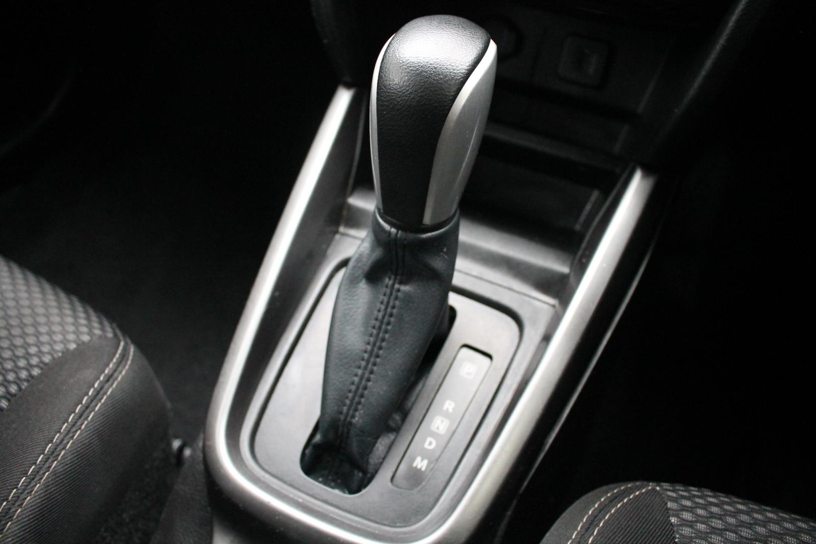 2020 Suzuki Vitara — photo 13