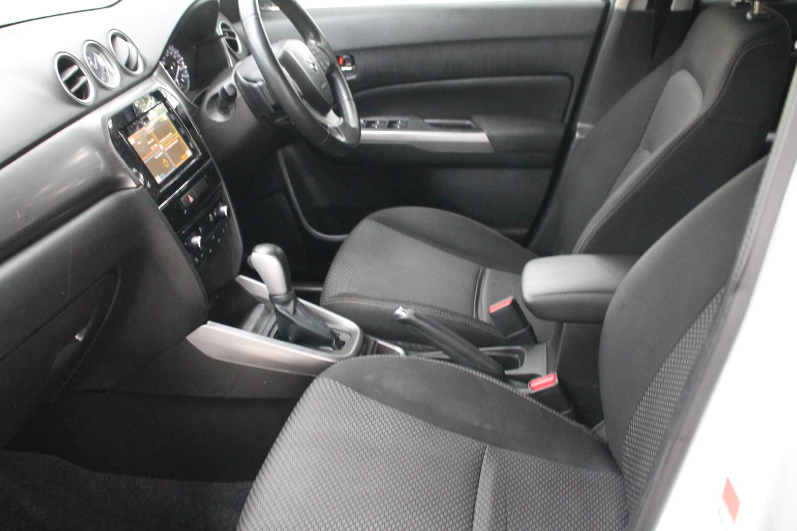 2020 Suzuki Vitara — photo 15