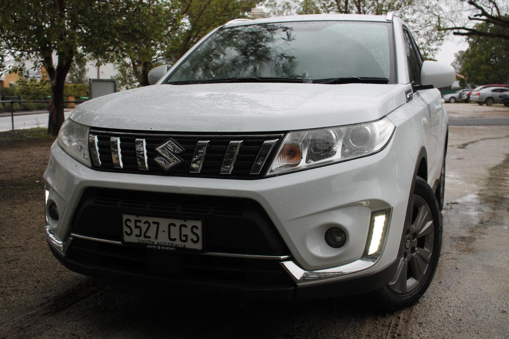 2020 Suzuki Vitara — photo 3