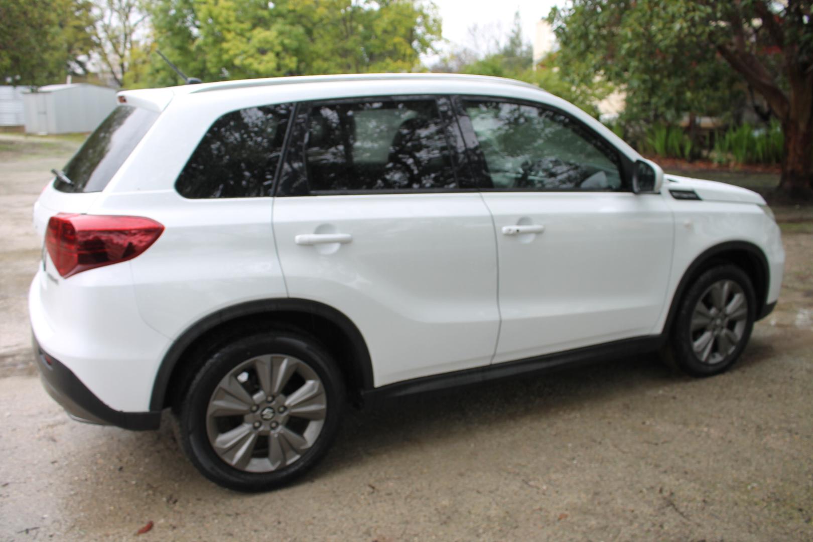 2020 Suzuki Vitara — photo 4