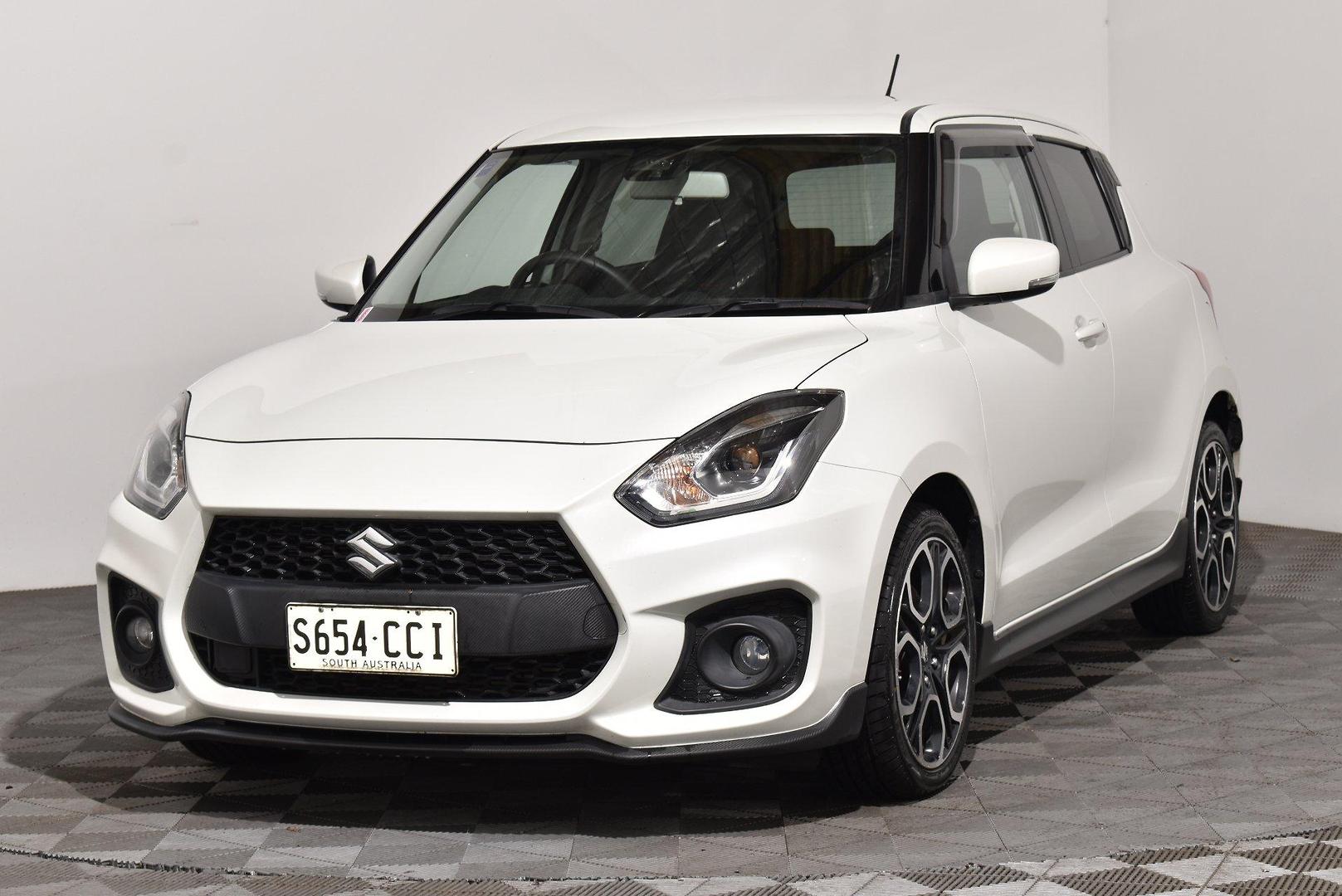 2019 Suzuki Swift Sport — photo 13