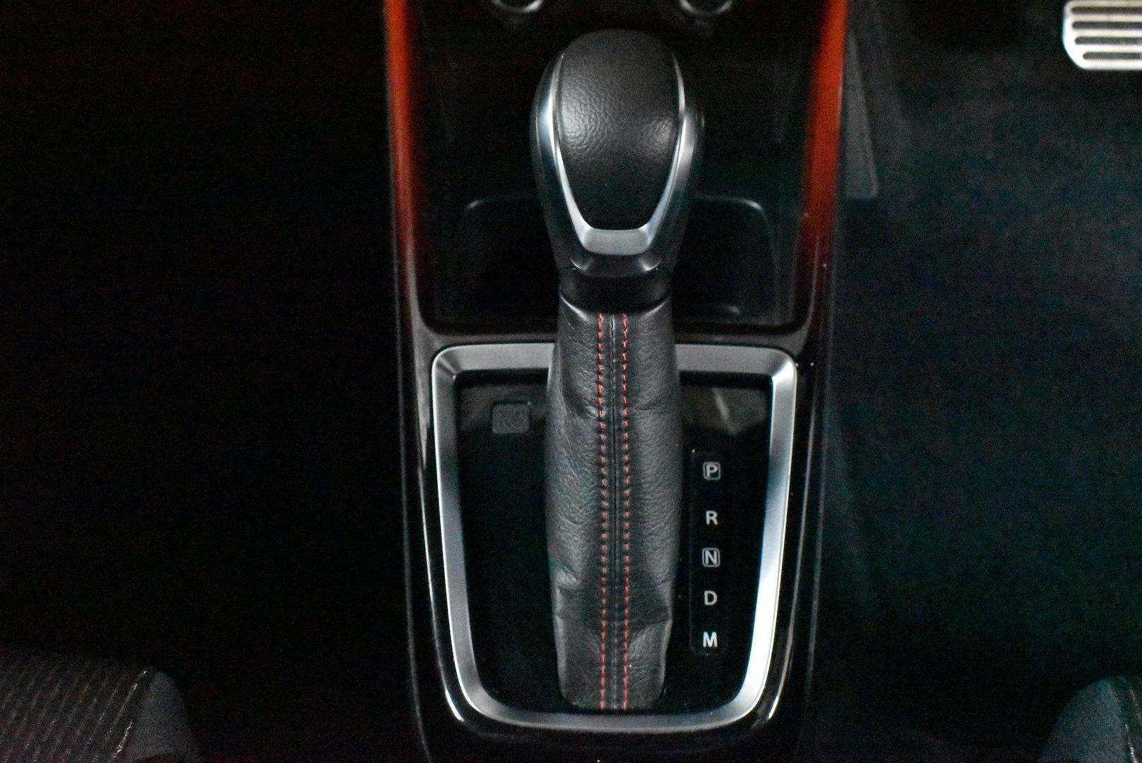 2019 Suzuki Swift Sport — photo 19