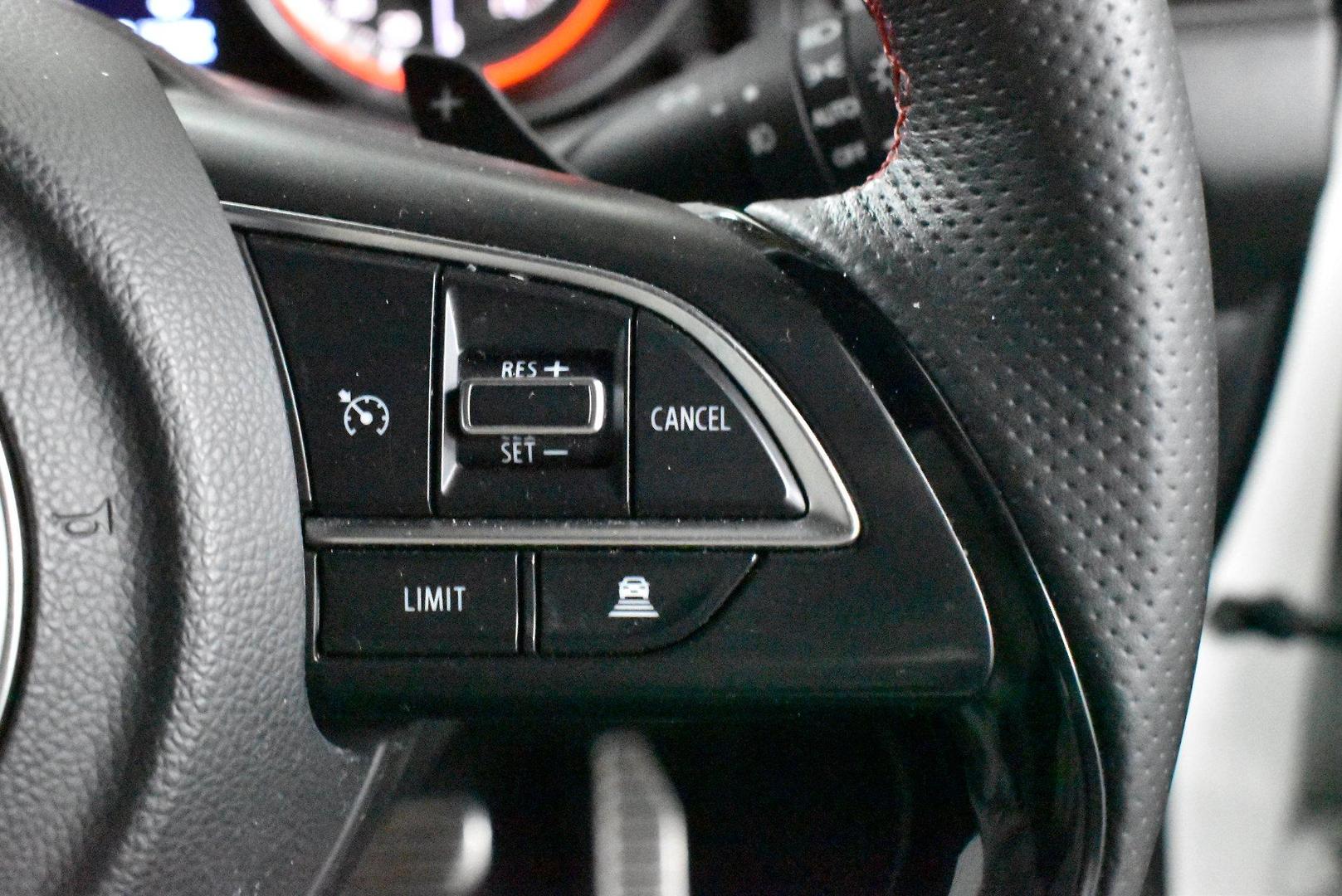 2019 Suzuki Swift Sport — photo 21