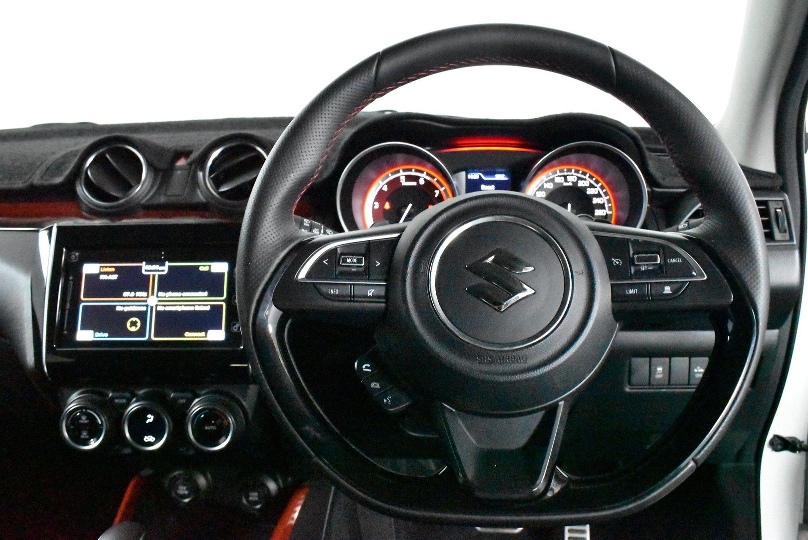 2019 Suzuki Swift Sport — photo 5