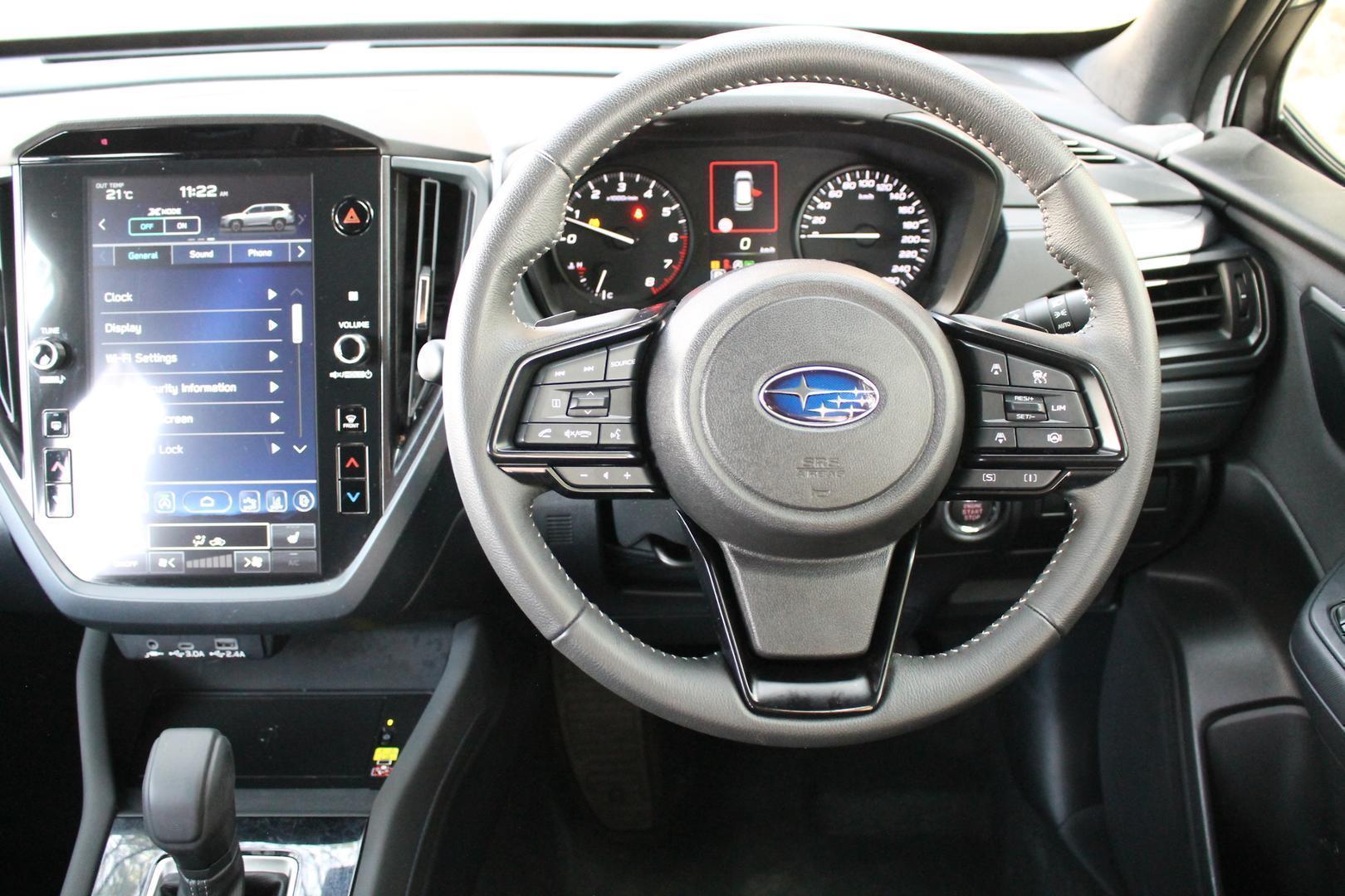 2025 Subaru Forester — photo 11