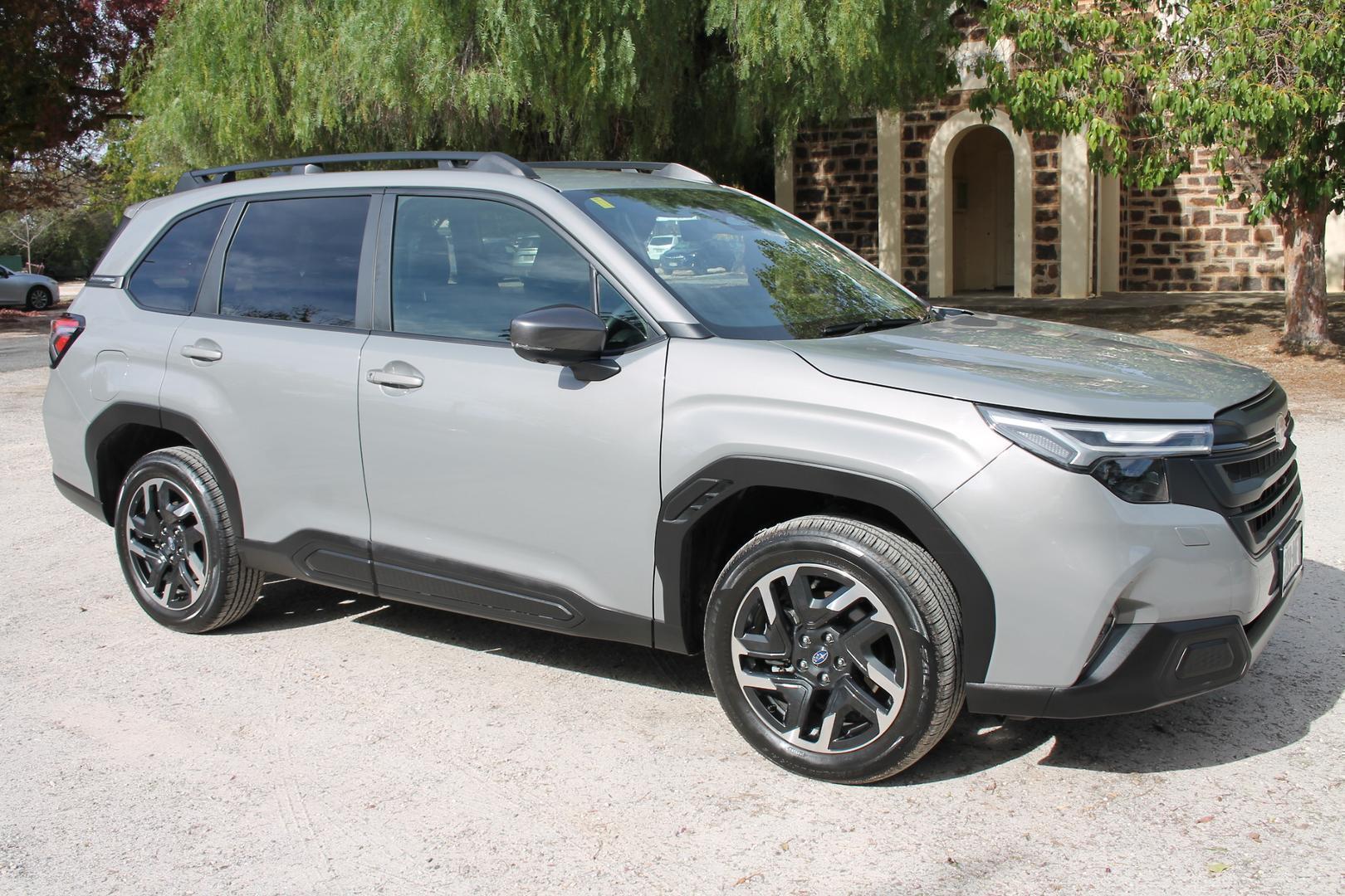 2025 Subaru Forester — photo 20
