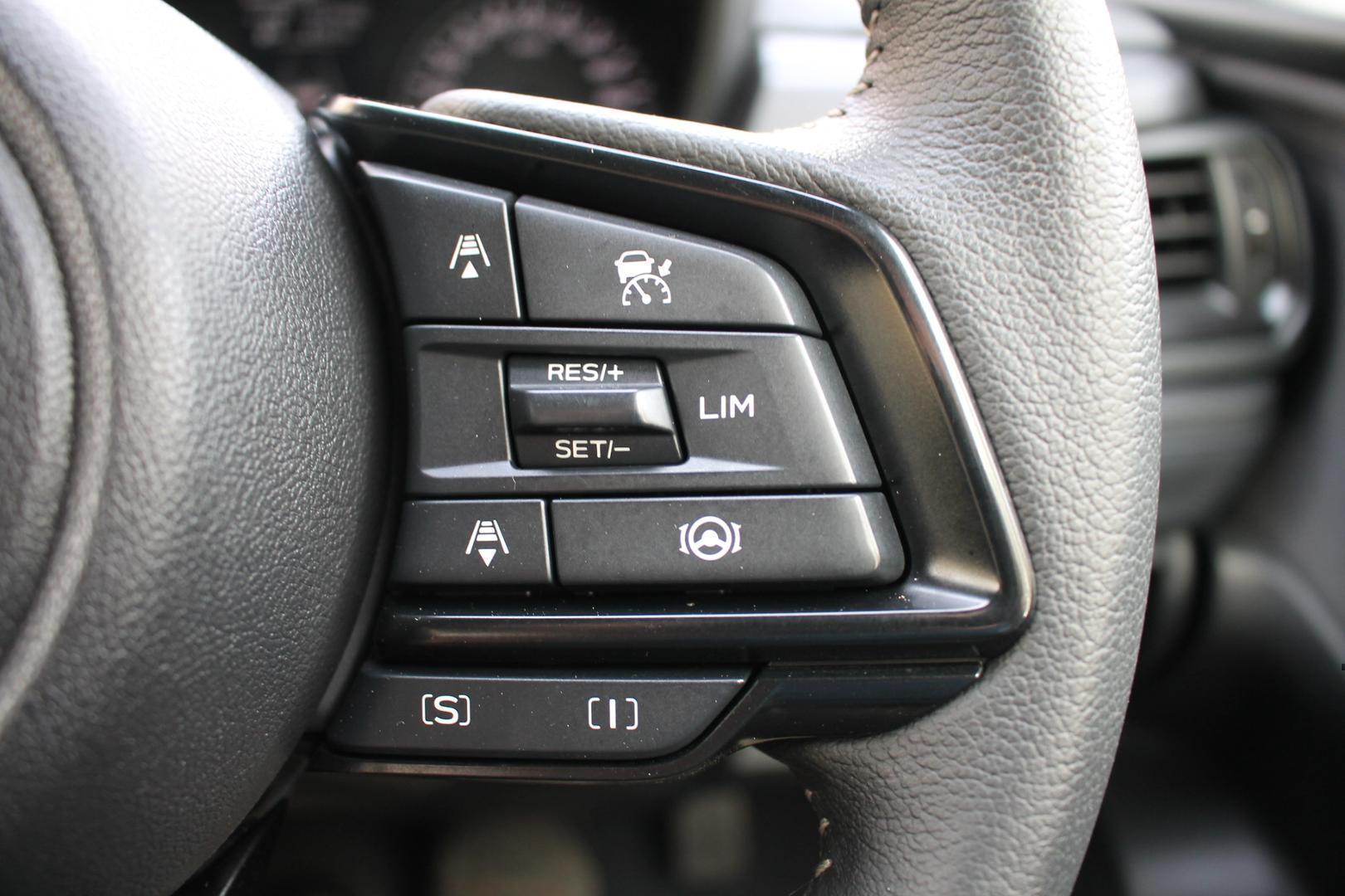 2025 Subaru Forester — photo 9