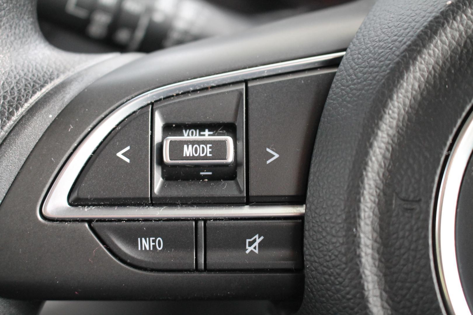 2025 Suzuki Swift Hybrid — photo 7