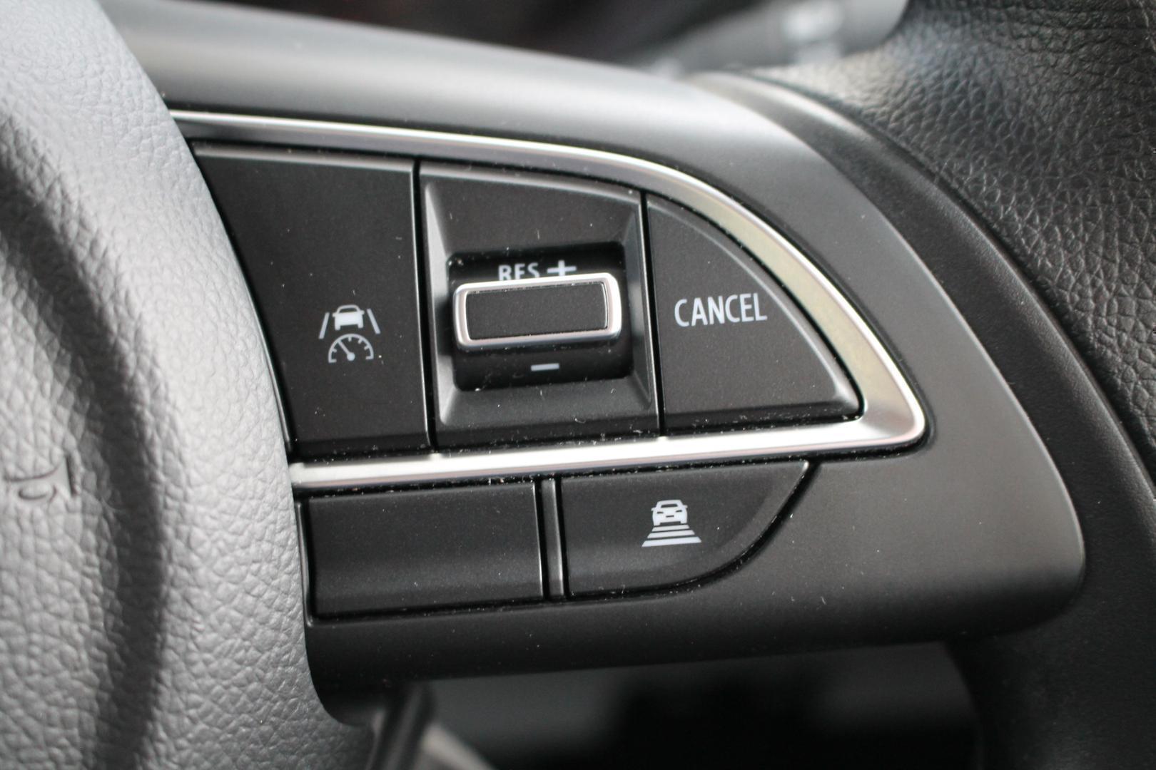 2025 Suzuki Swift Hybrid — photo 9