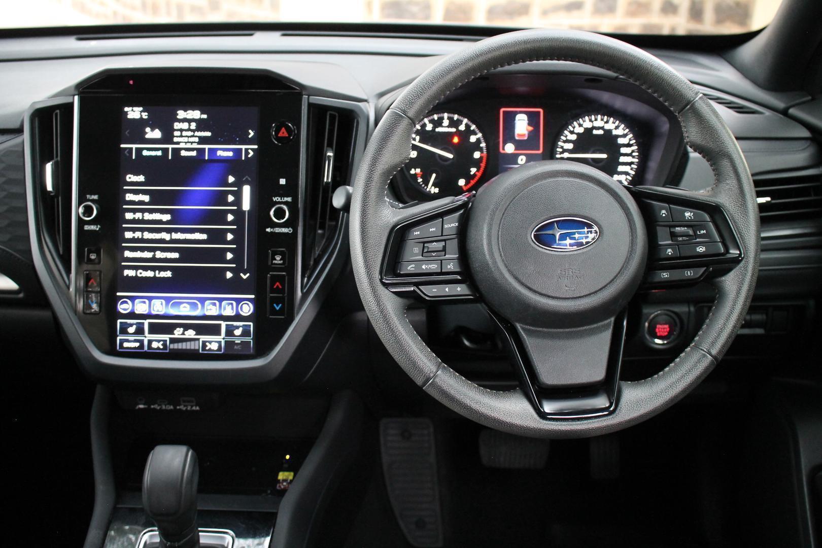 2025 Subaru Forester — photo 11