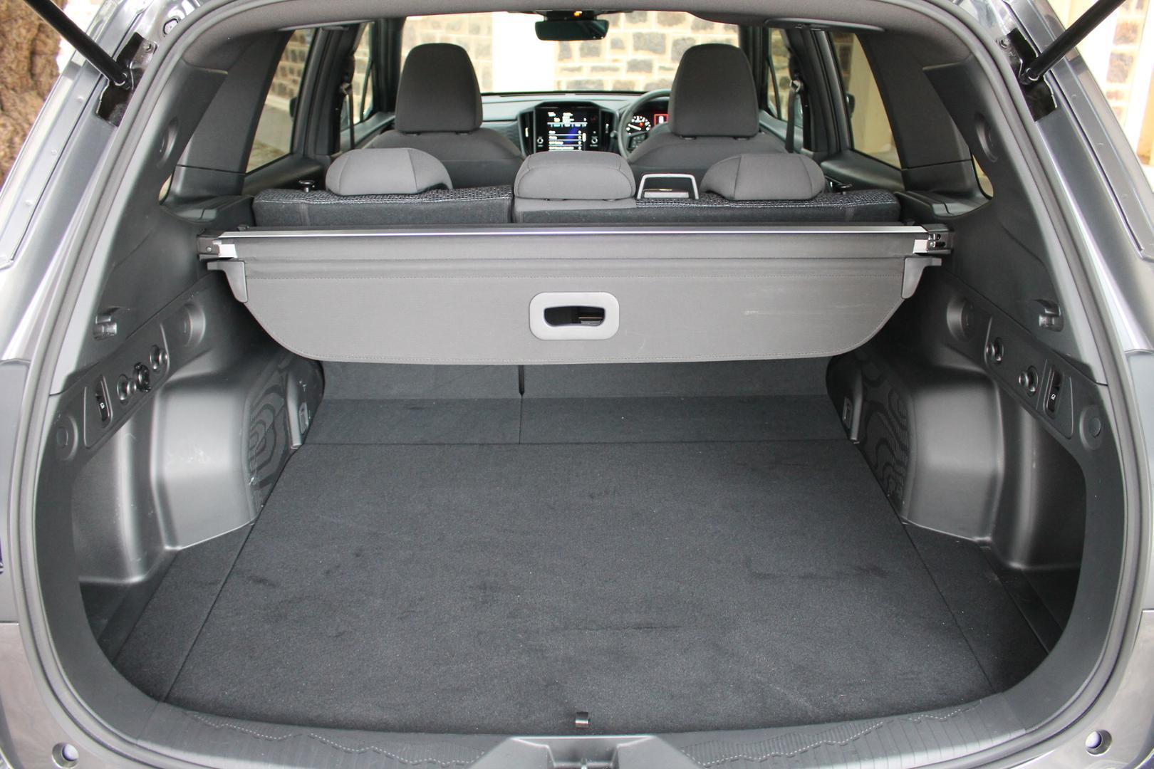 2025 Subaru Forester — photo 16