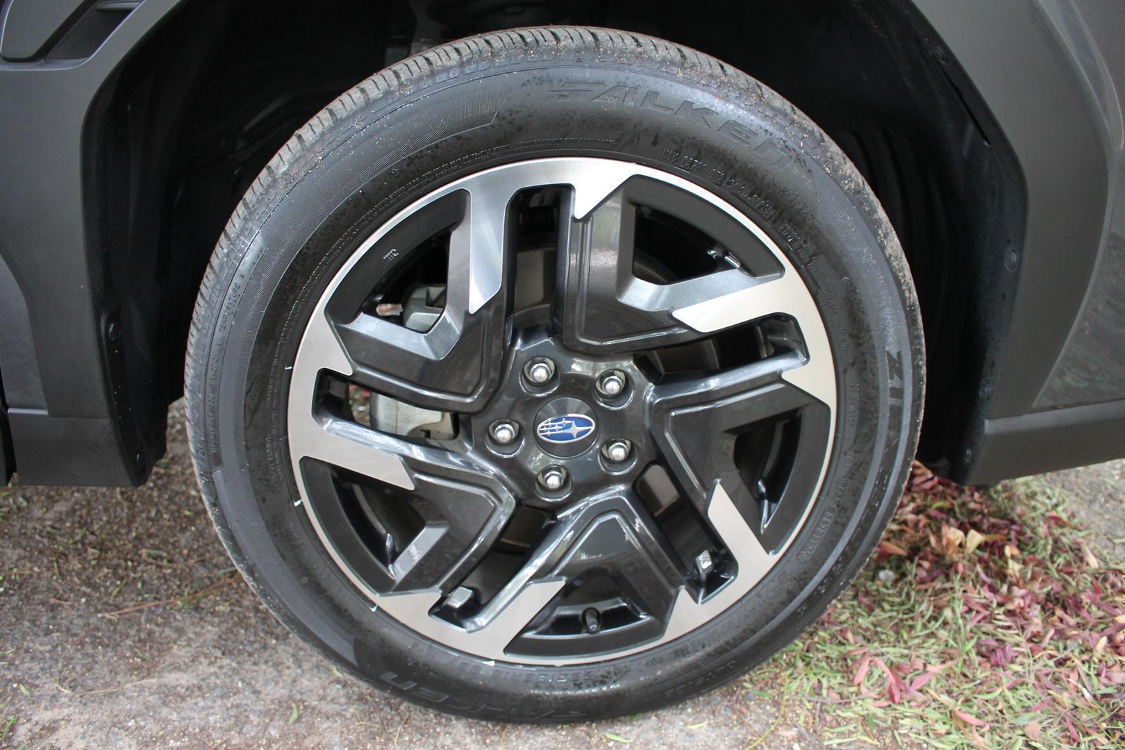 2025 Subaru Forester — photo 17