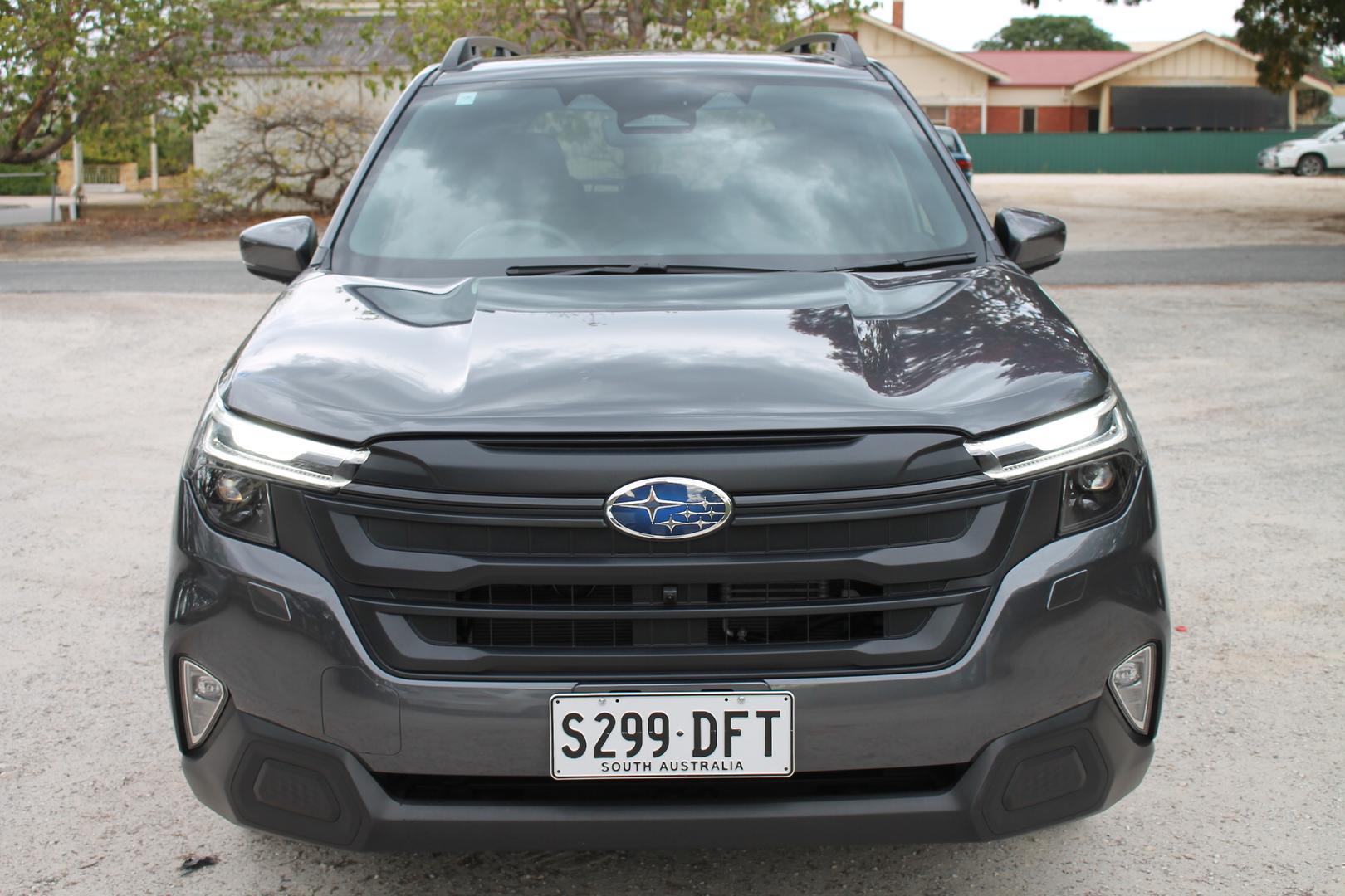 2025 Subaru Forester — photo 2