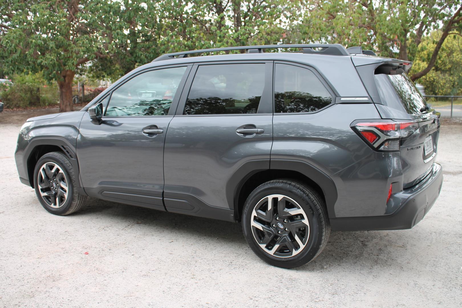 2025 Subaru Forester — photo 6
