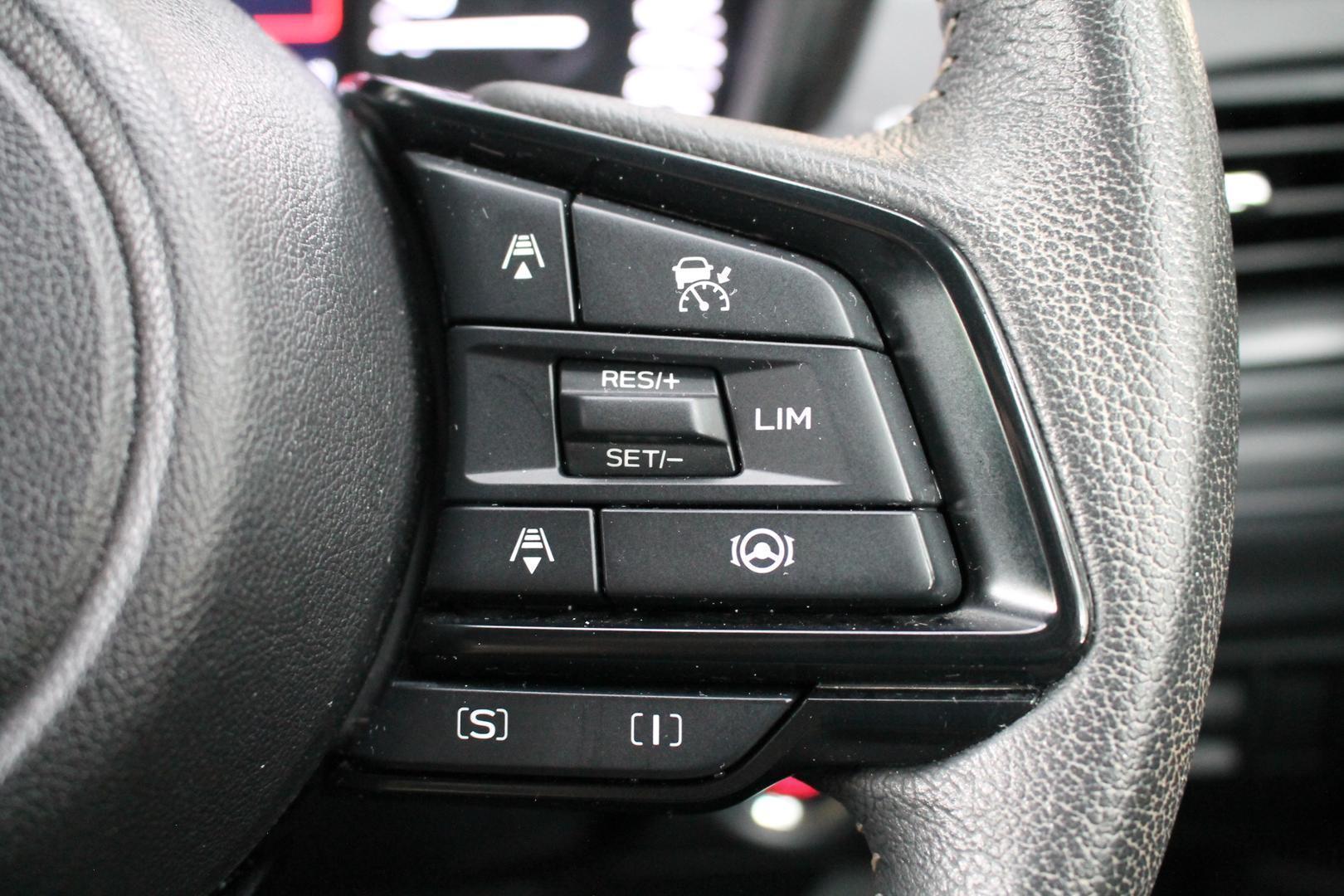 2025 Subaru Forester — photo 9