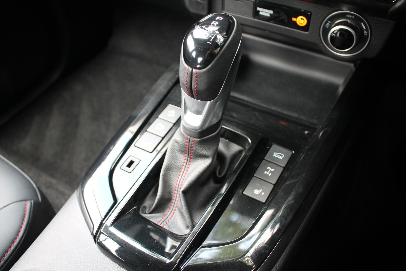 2025 Isuzu D-MAX XTERRAIN — photo 11