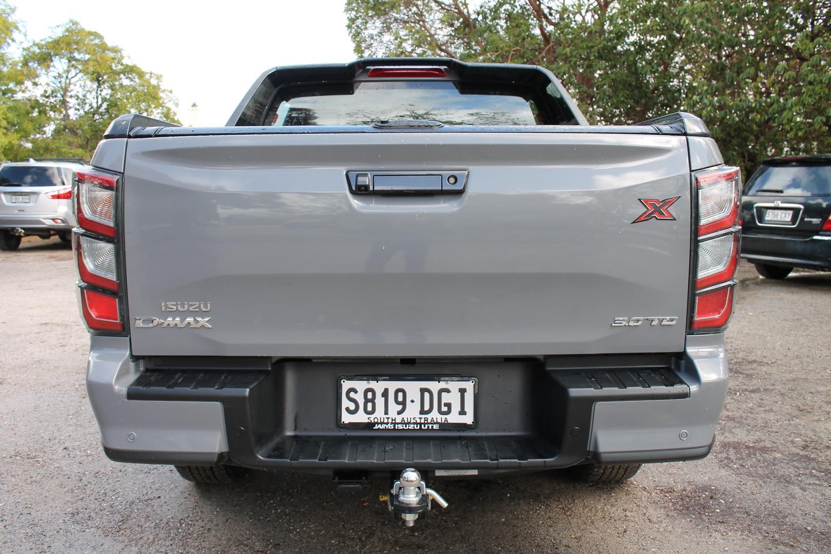 2025 Isuzu D-MAX XTERRAIN — photo 5