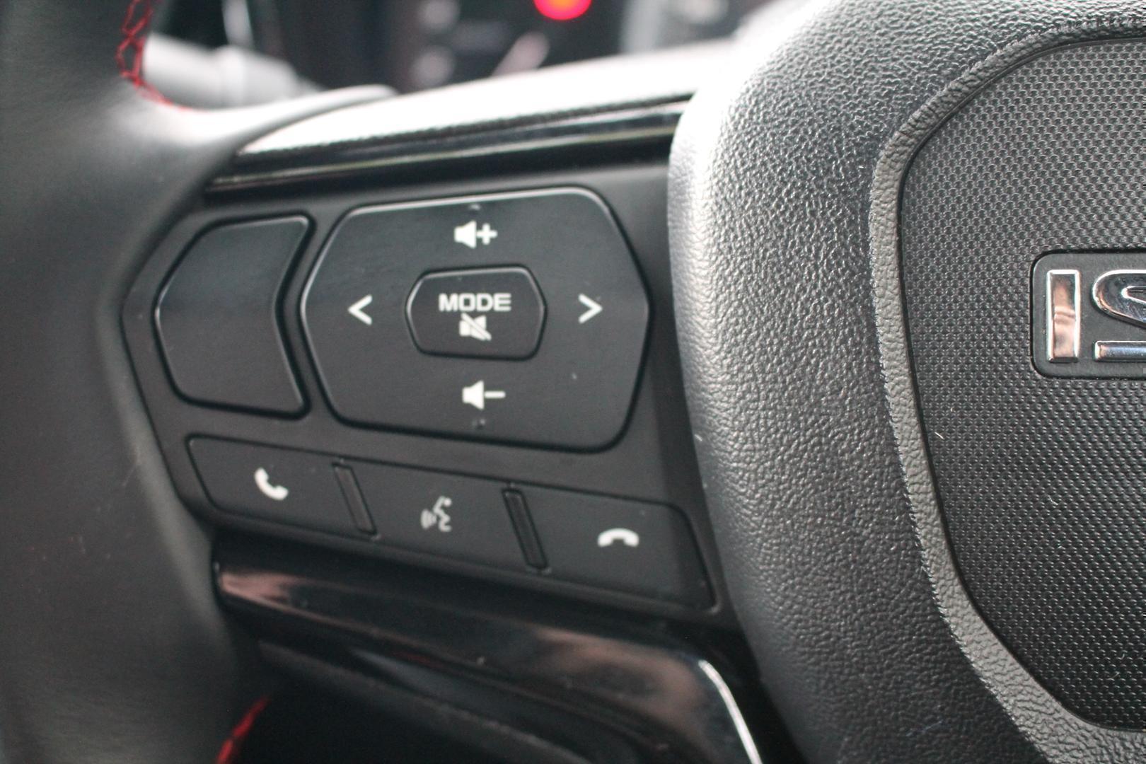 2025 Isuzu D-MAX XTERRAIN — photo 7