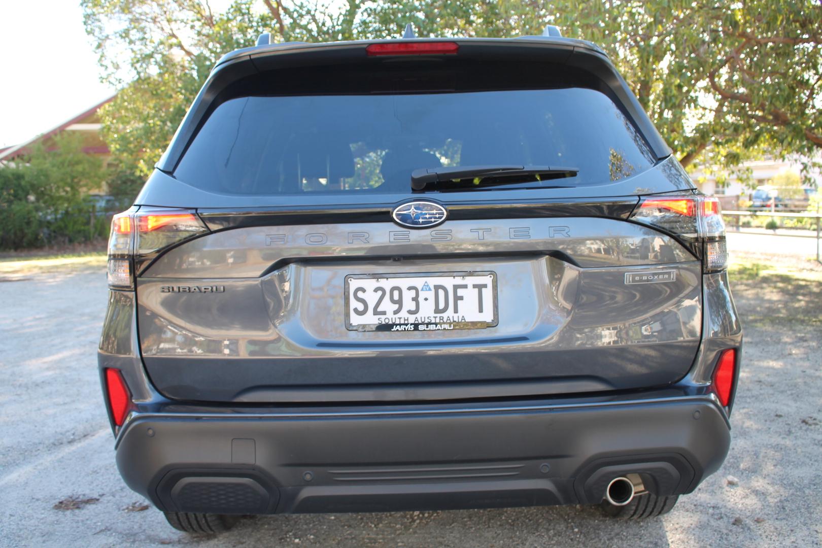 2025 Subaru Forester Hybrid — photo 7