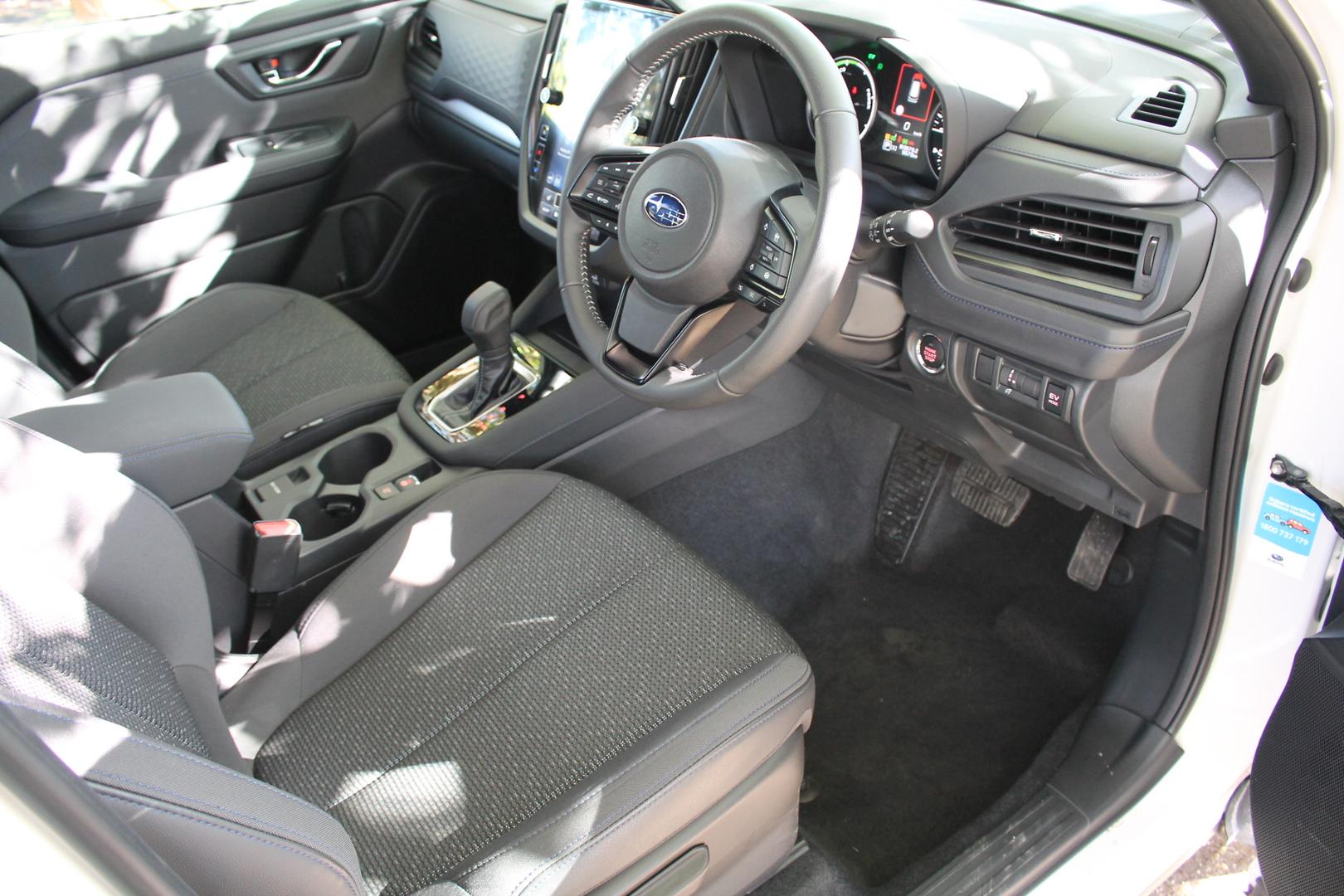 2025 Subaru Forester Hybrid — photo 9