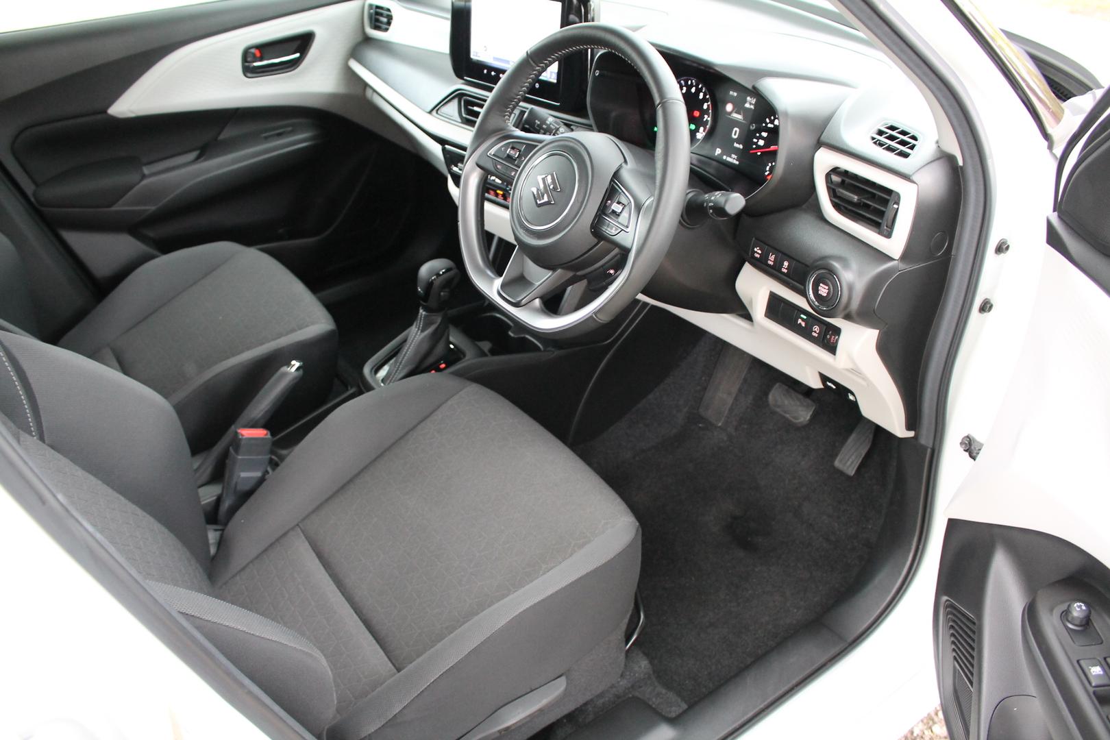 2024 Suzuki Swift Hybrid Plus — photo 12