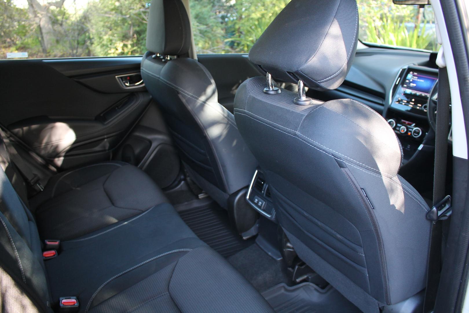 2021 Subaru Forester 25i — photo 16