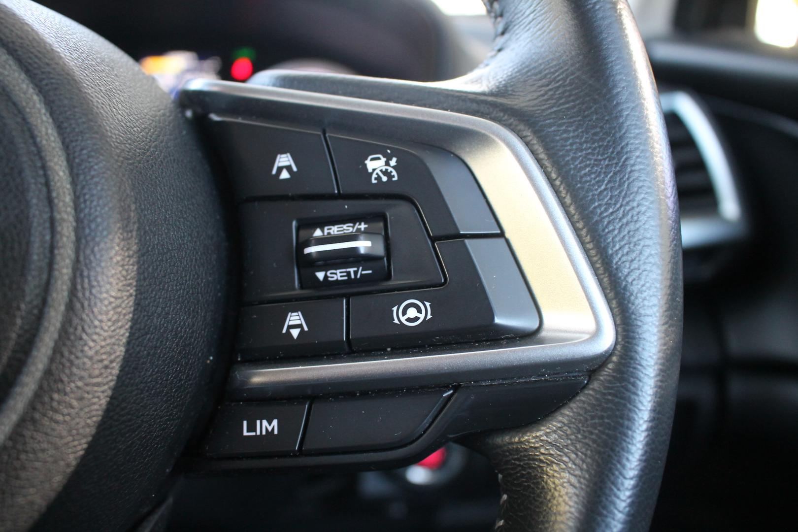 2021 Subaru Forester 25i — photo 9