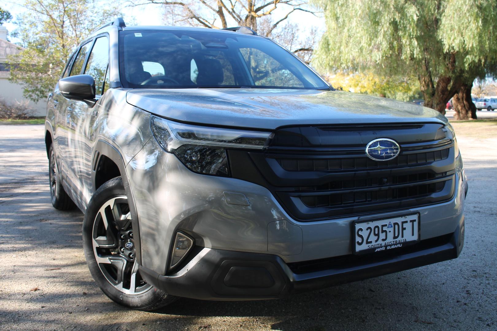2025 Subaru Forester Hybrid — photo 1