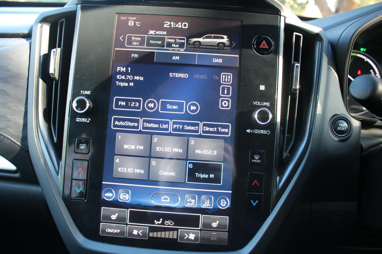 2025 Subaru Forester Hybrid — photo 13