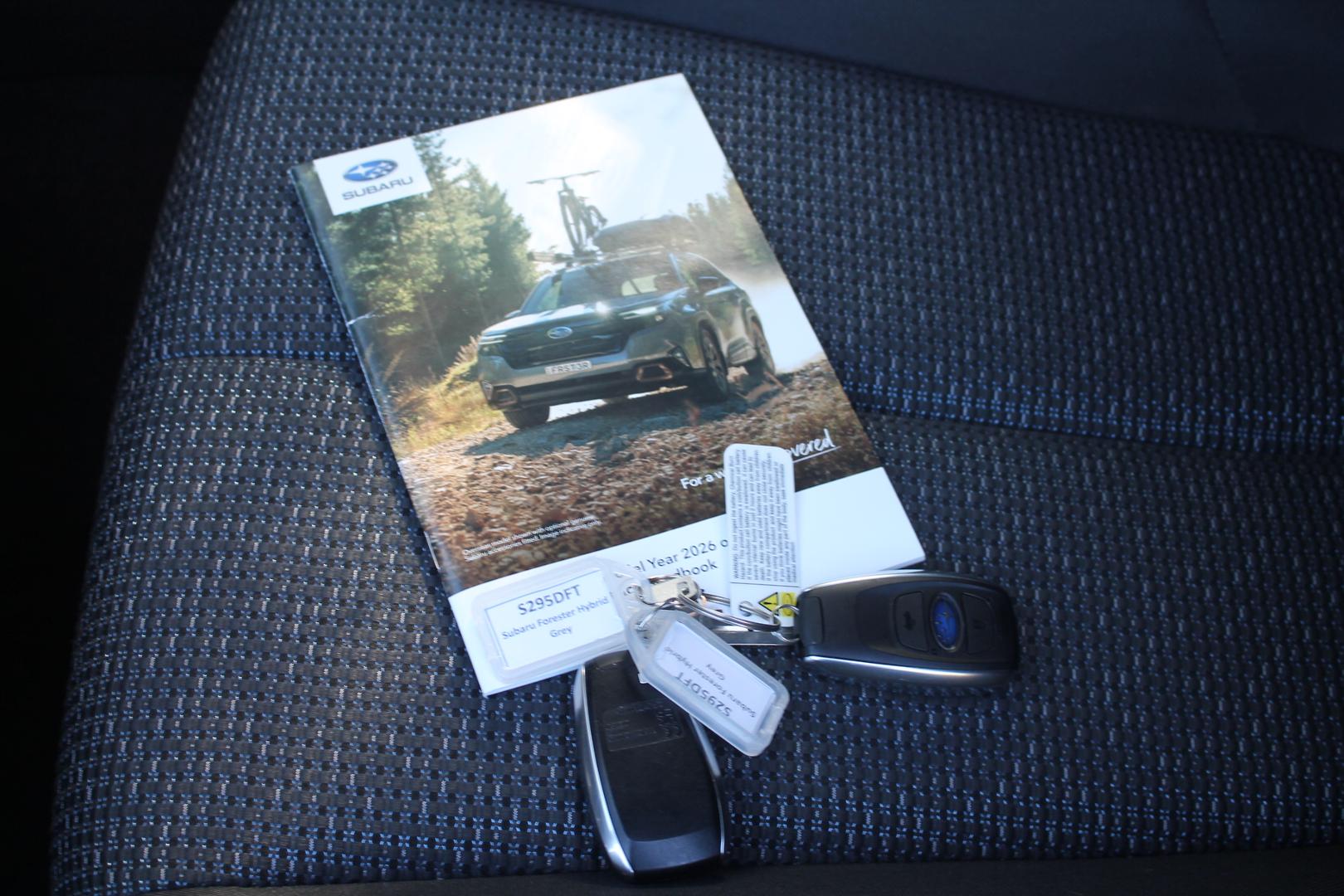 2025 Subaru Forester Hybrid — photo 15