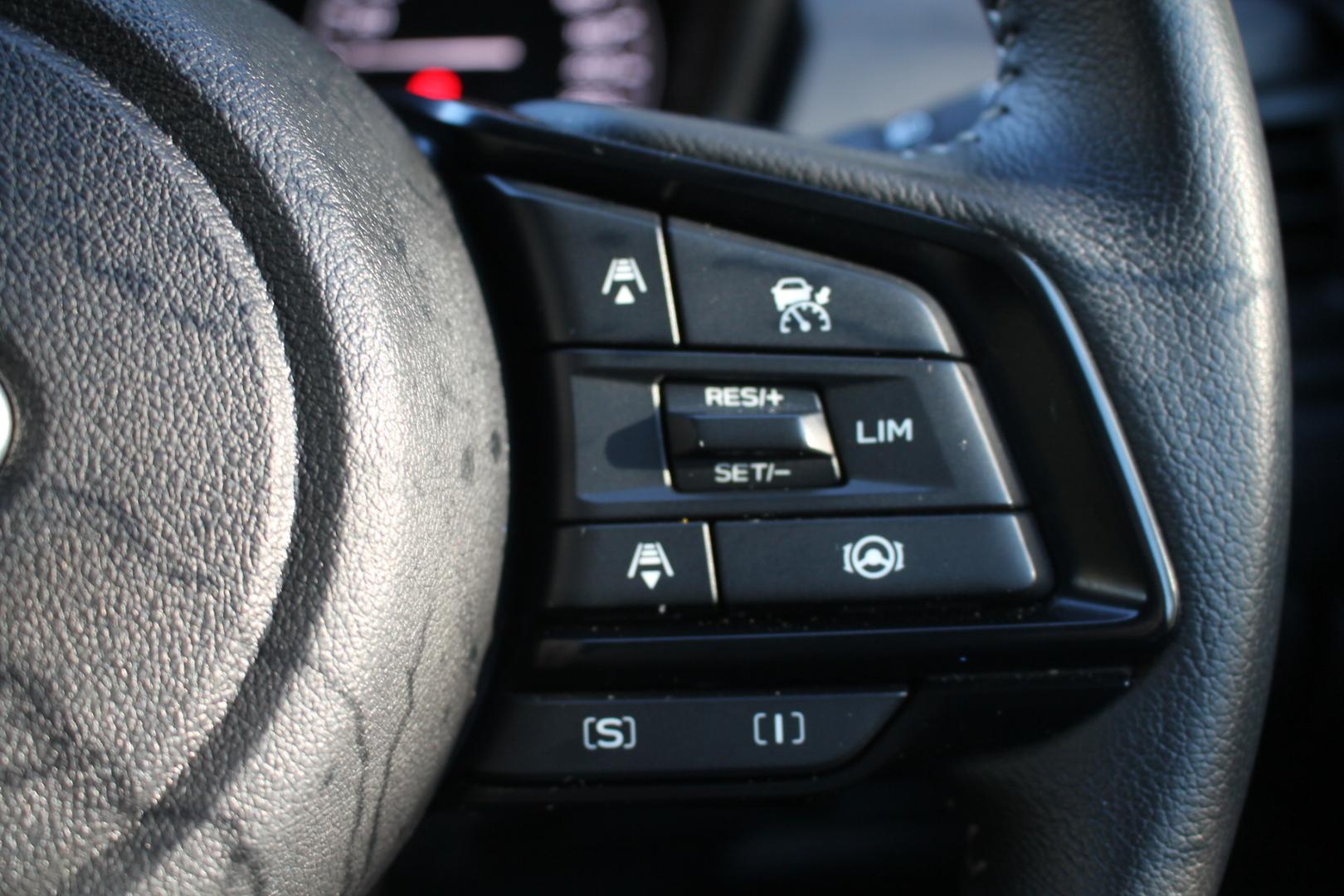 2025 Subaru Forester Hybrid — photo 9