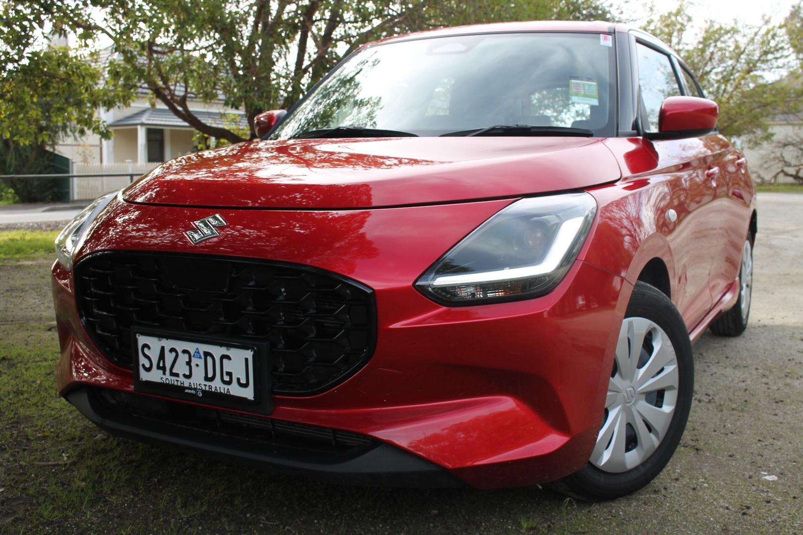 2025 Suzuki Swift Hybrid — photo 2