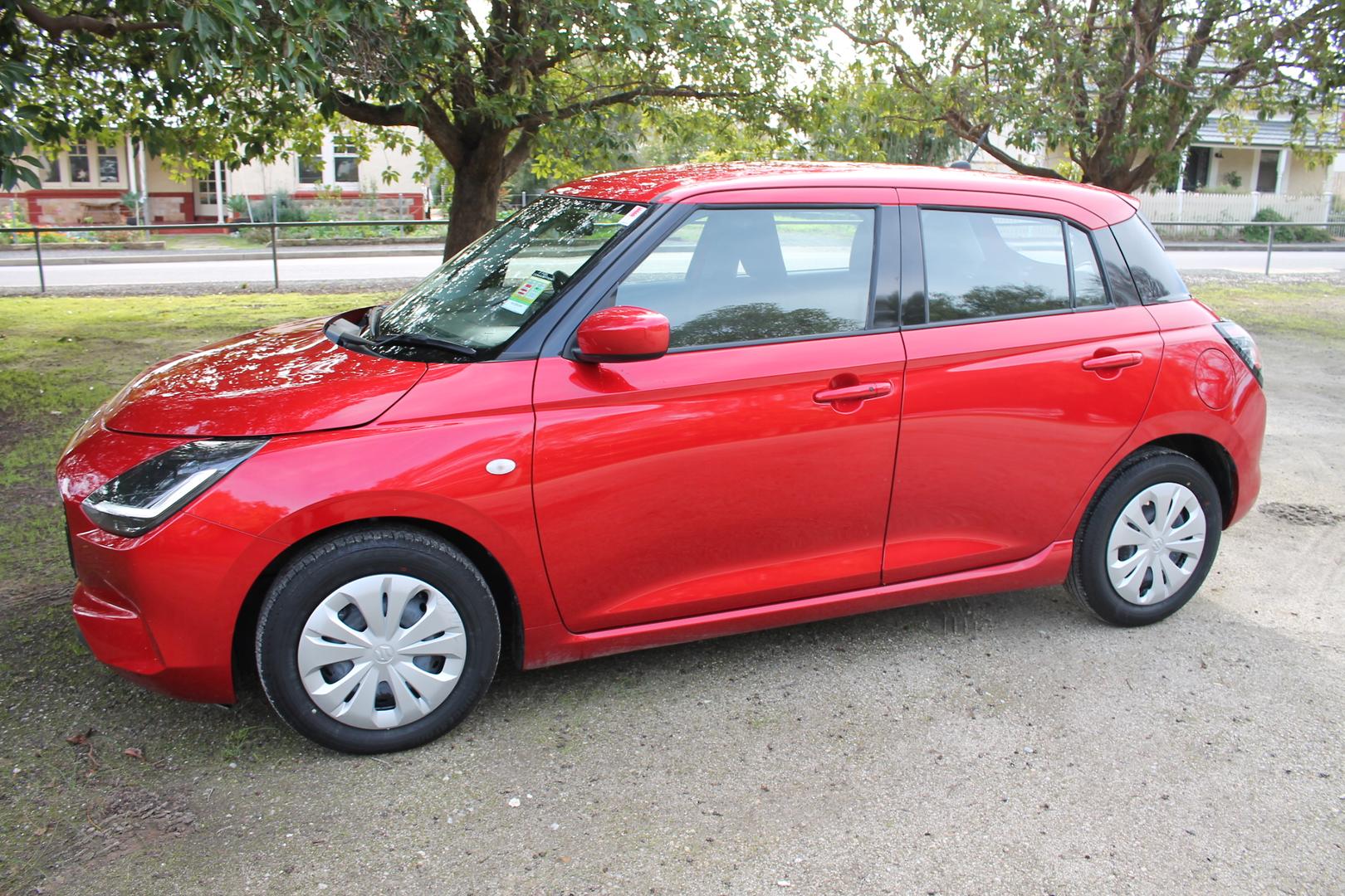 2025 Suzuki Swift Hybrid — photo 6